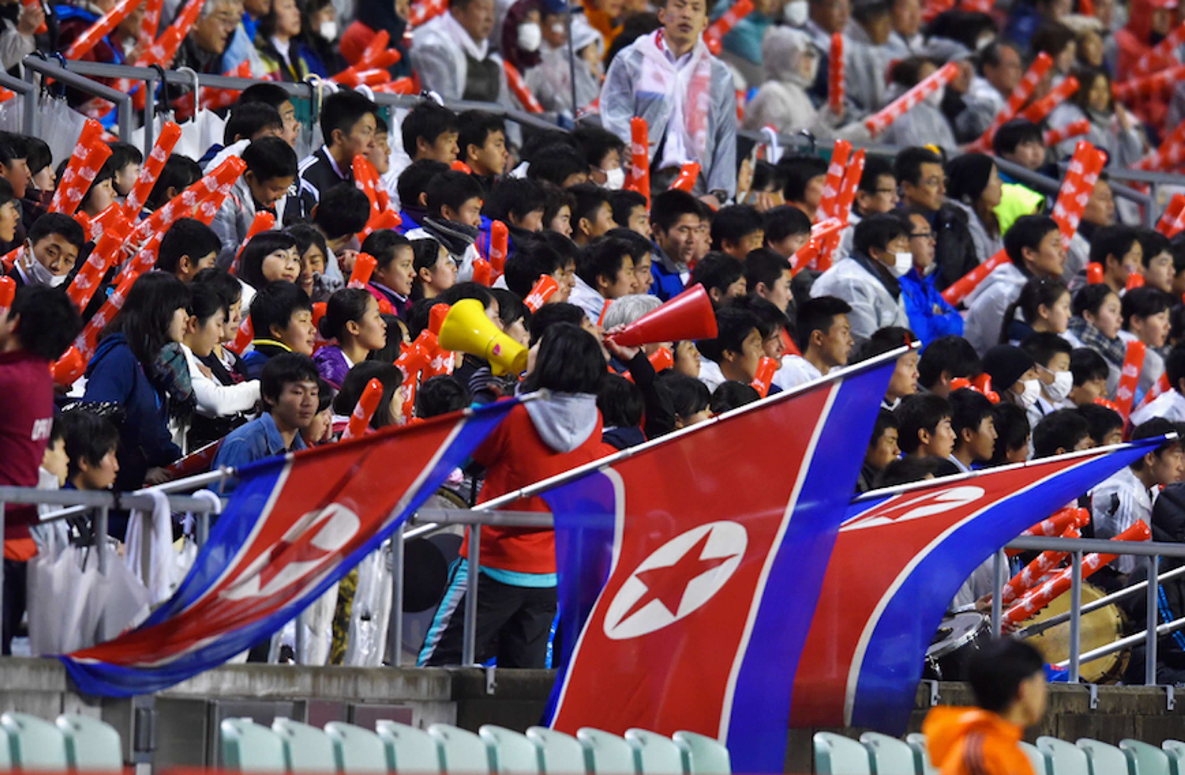 north korea fans