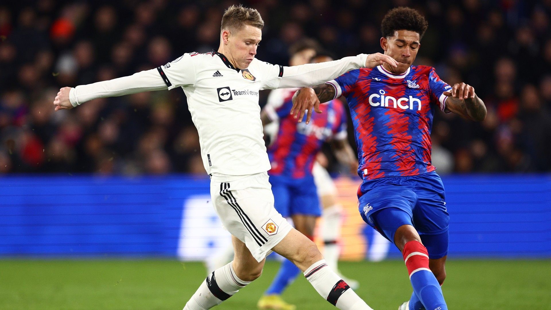 Scott McTominay Chris Richards Manchester United Crystal Palace 2022-23