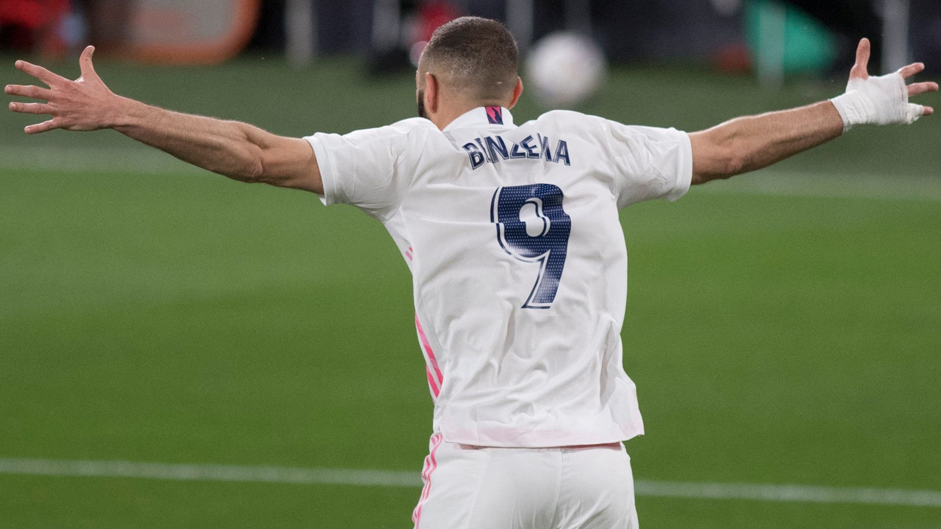 KARIM BENZEMA REAL MADRID LALIGA 21042021