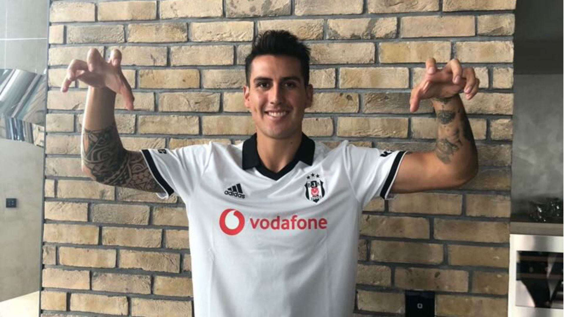 Enzo Roco Besiktas