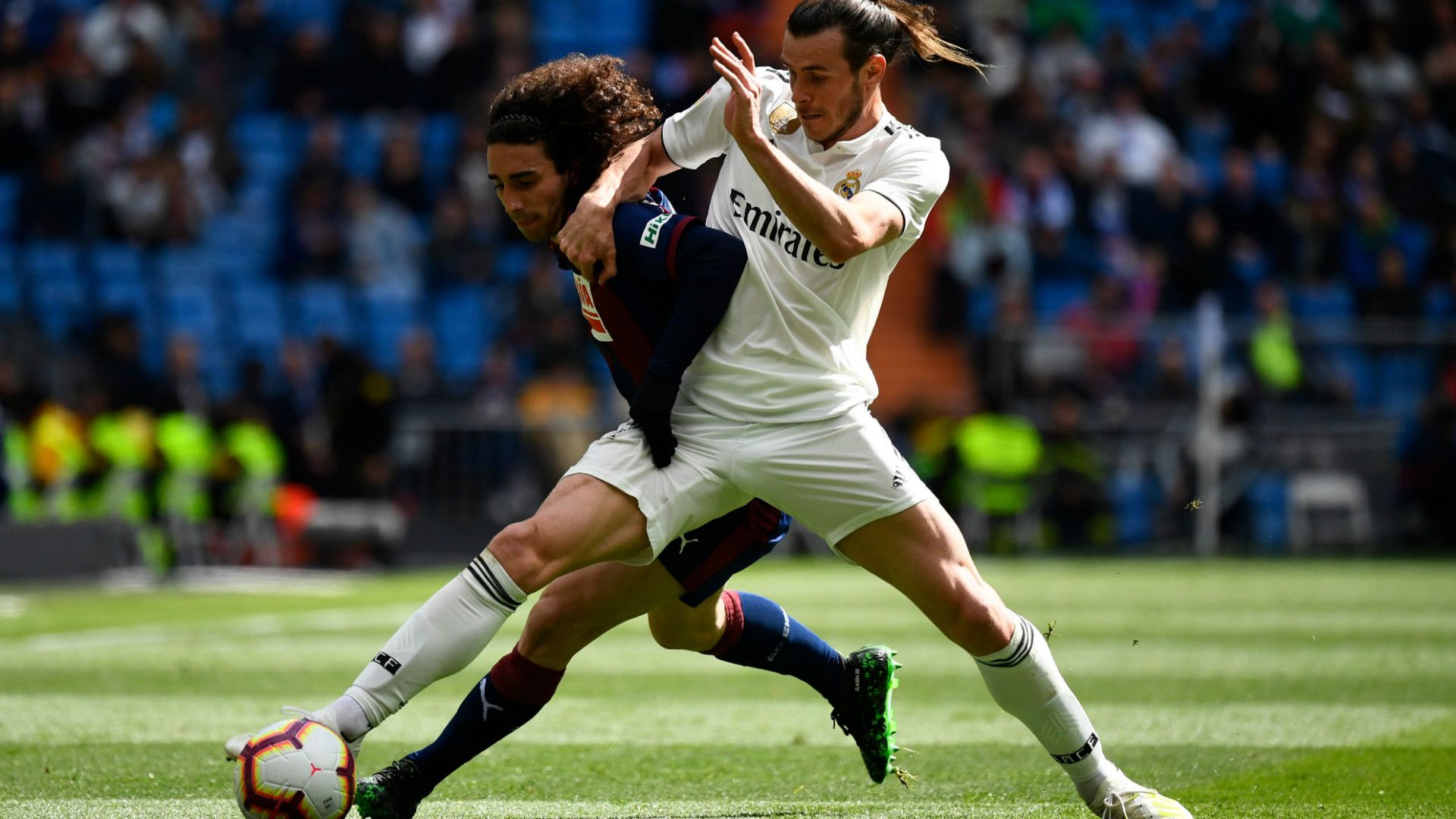 MARC CUCURELLA EIBAR GARETH BALE REAL MADRID