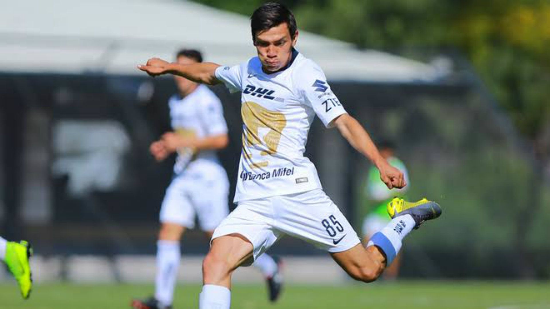 Bryan Lozano Pumas