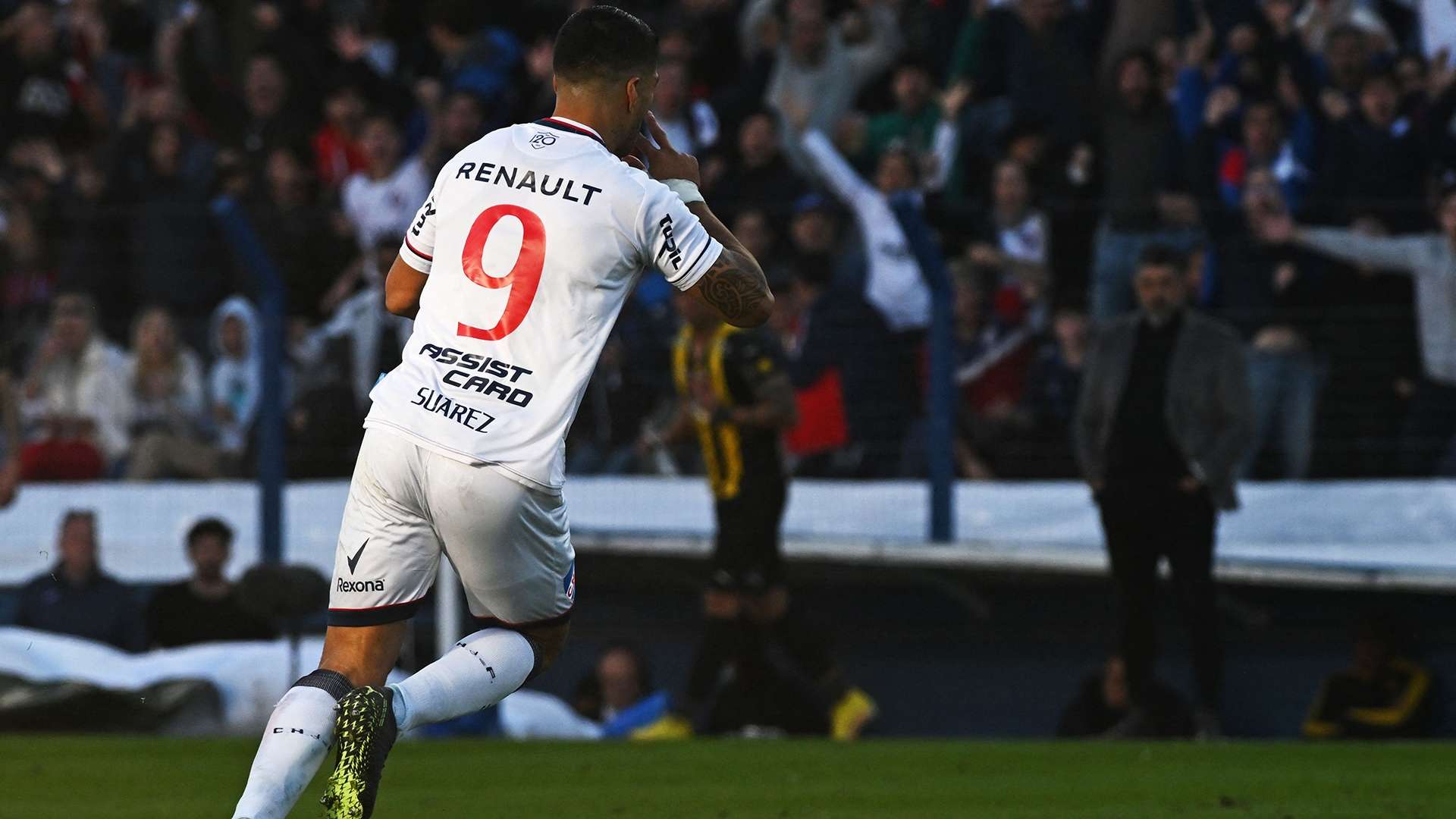 Luis Suarez Nacional Peñarol Clausura Uruguay 04092022