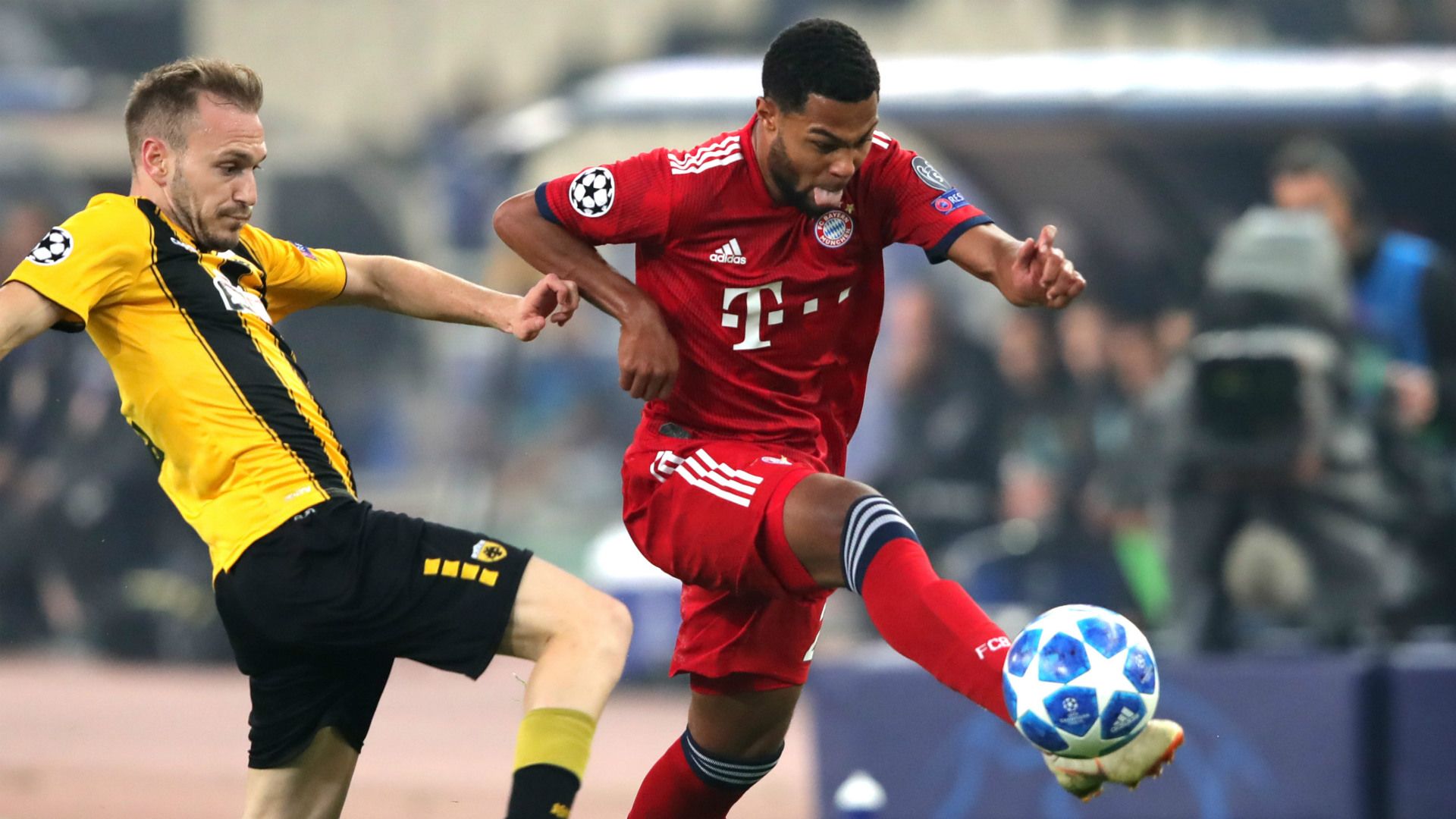 Serge Gnabry AEK Athen FC Bayern 23102018