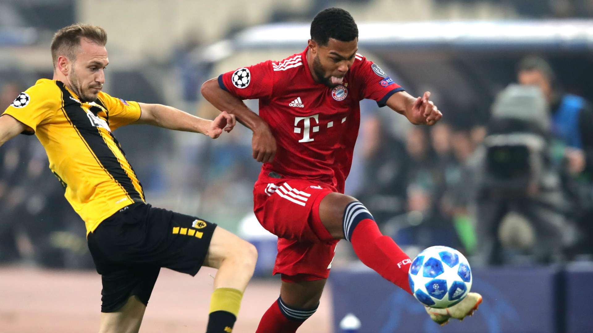 Serge Gnabry AEK Athen FC Bayern 23102018