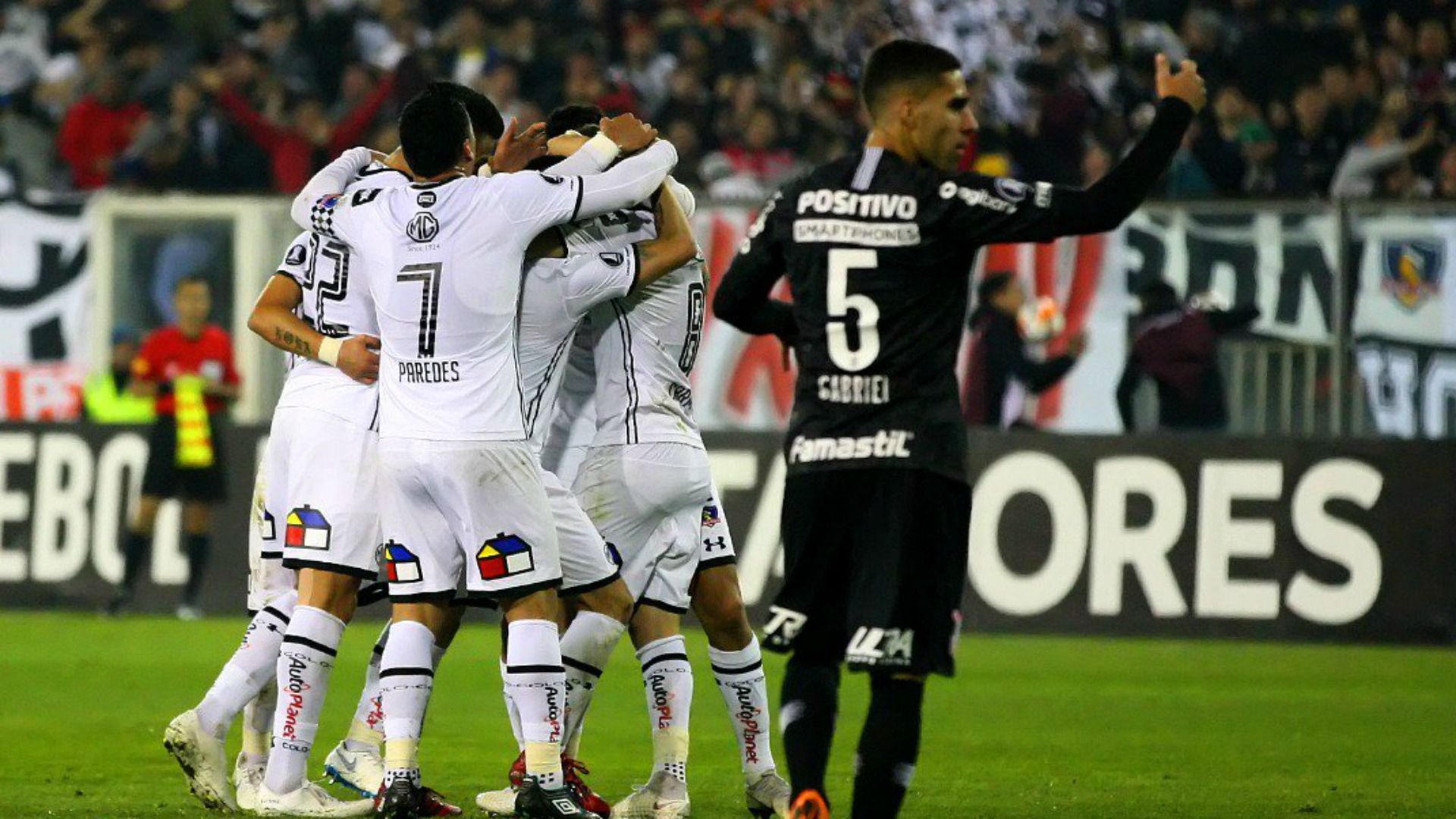 Colo Colo - Corinthians