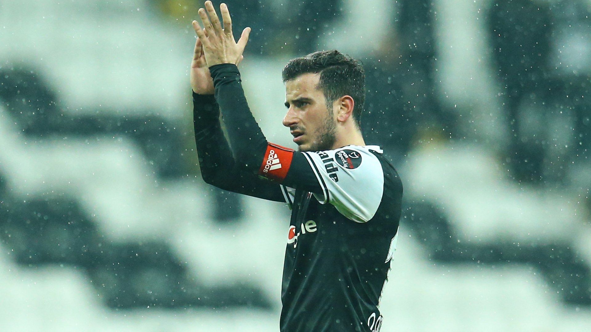 Oguzhan Ozyakup Besiktas