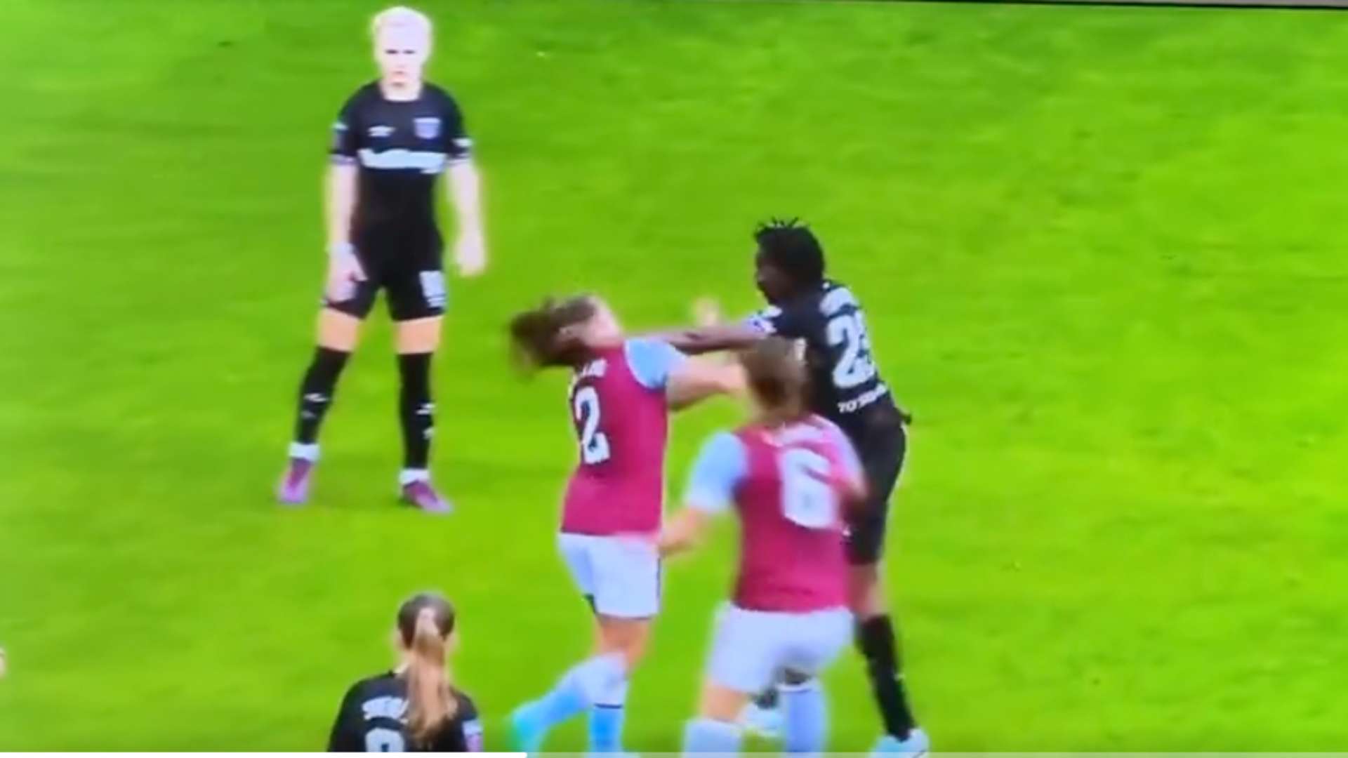 Hawa Cissoko West Ham 2022-23