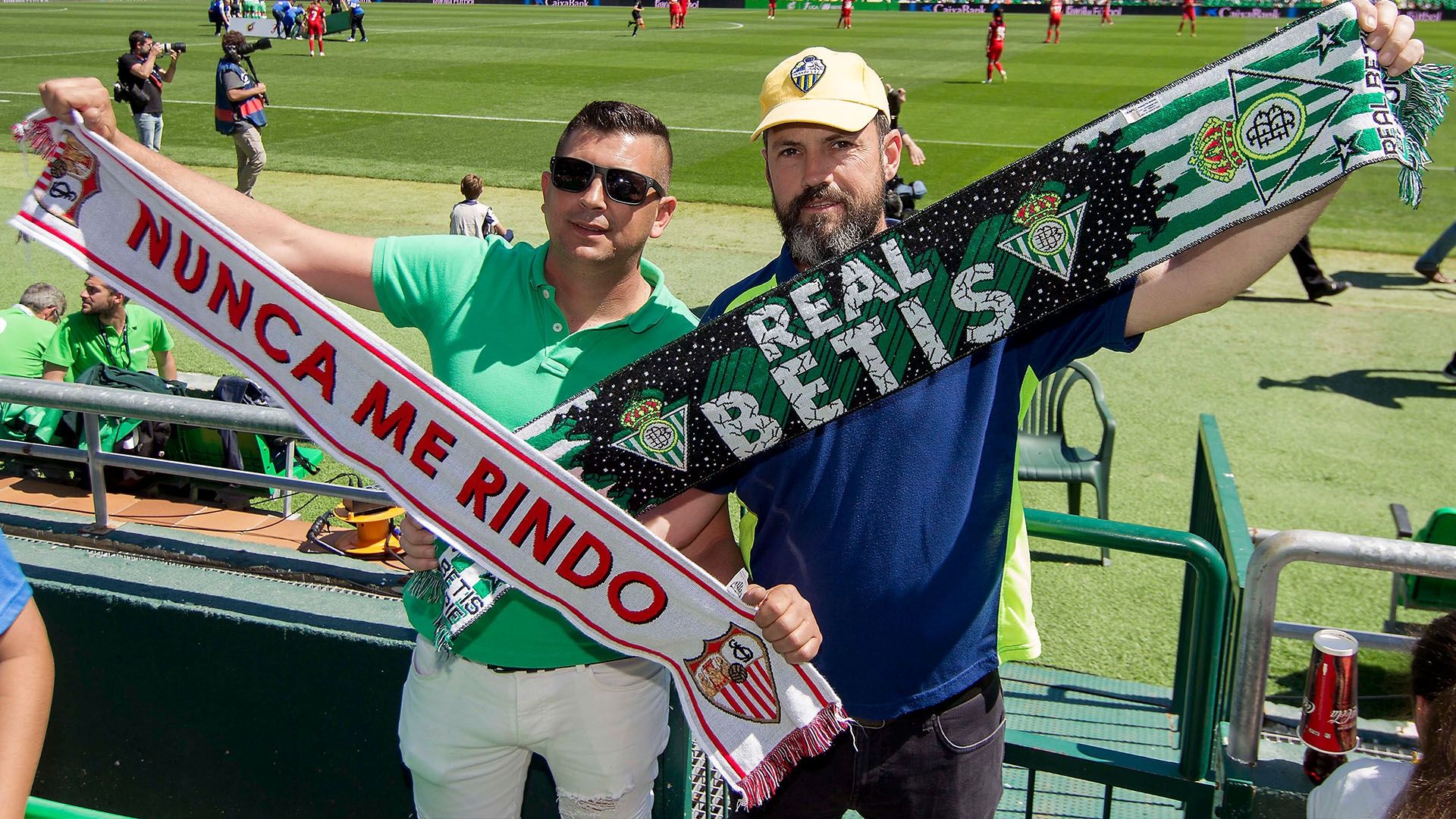 Real Betis Feminino Fans & Sevilla FC Femenino Fans