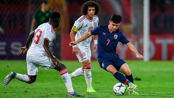 Omar Abdulrahman vs Supachok Sarachat Thailand vs UAE | World Cup 2022 qualification
