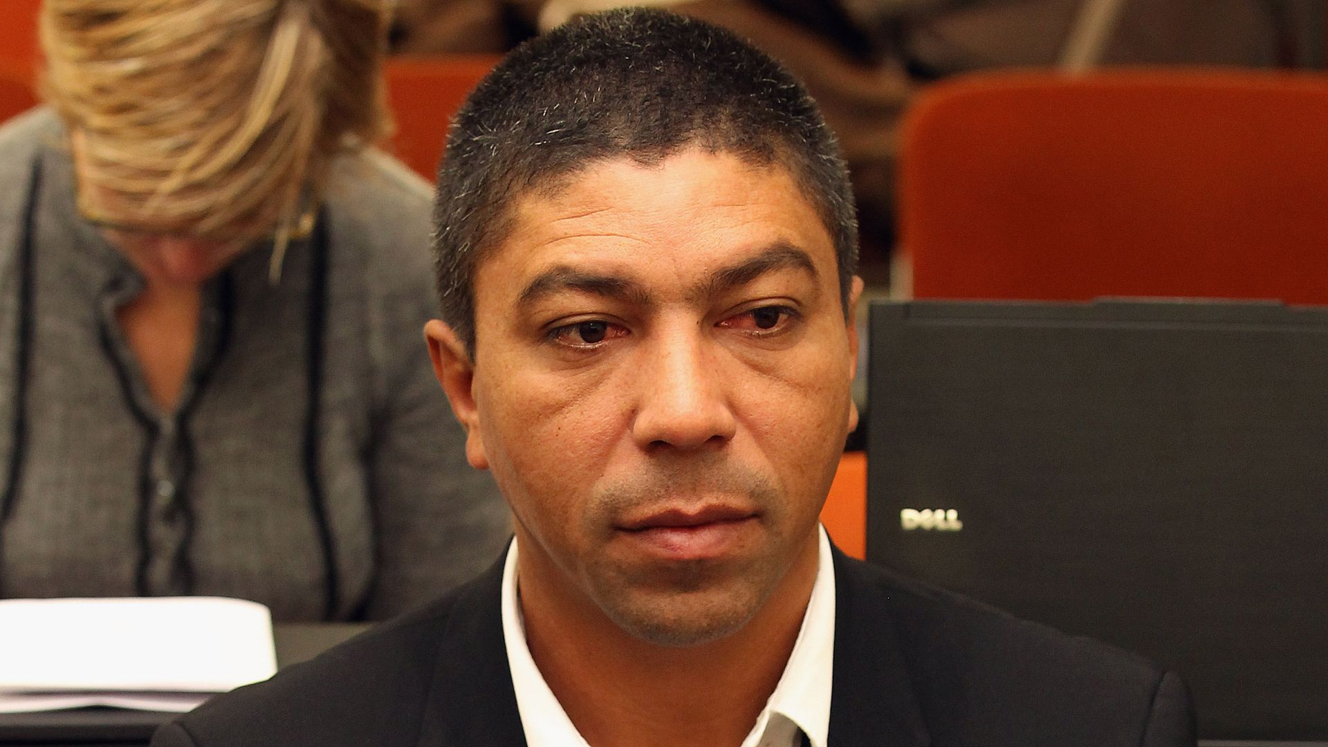 Giovane Elber 06132012