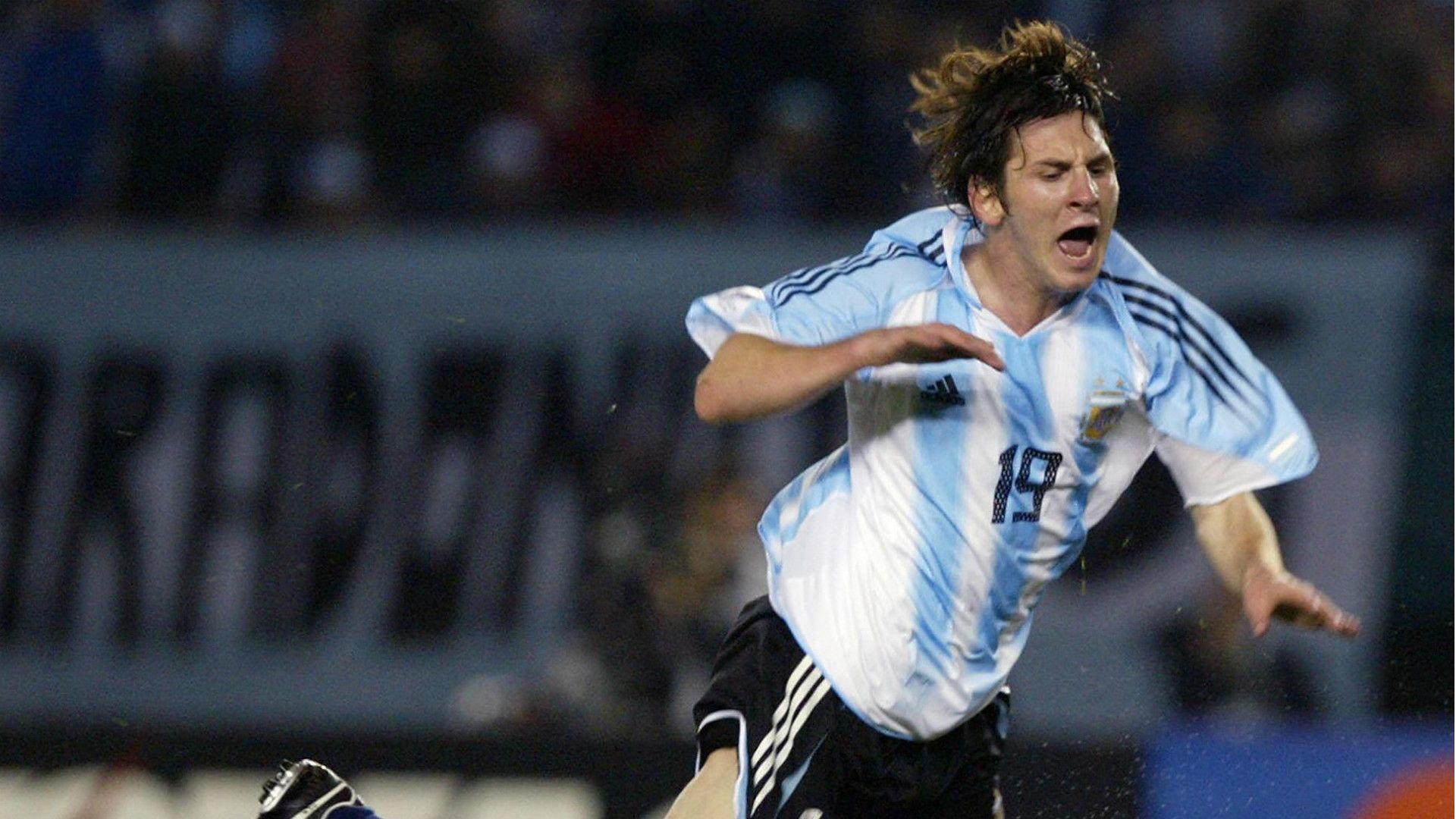 Lionel Messi Uruguay Argentina 12102005