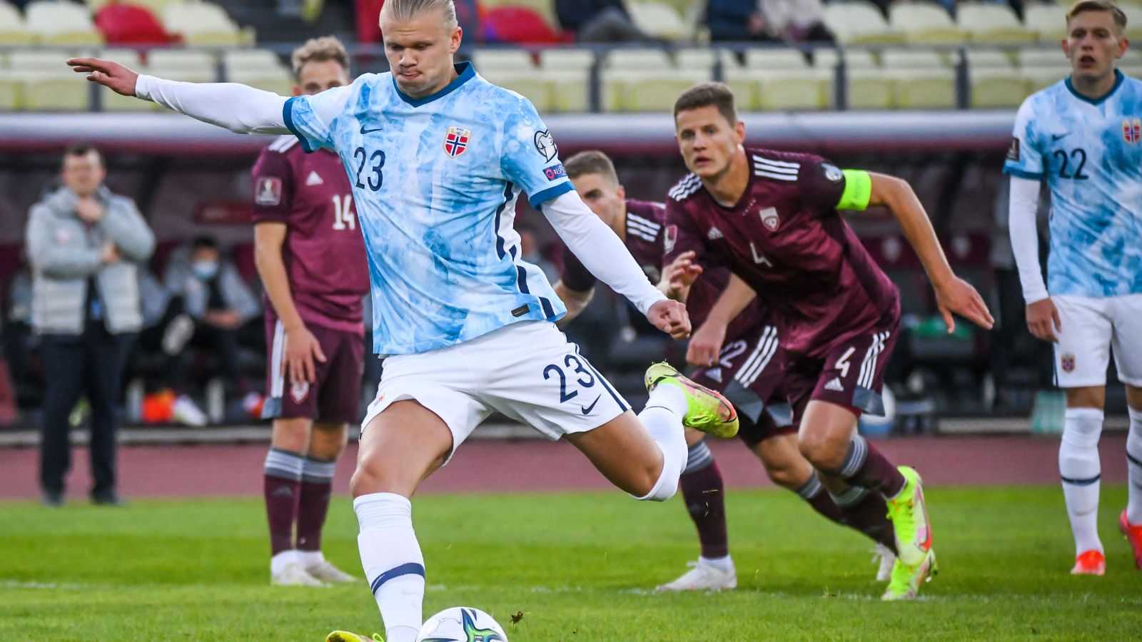 Erling Haaland, Letonia vs. Noruega