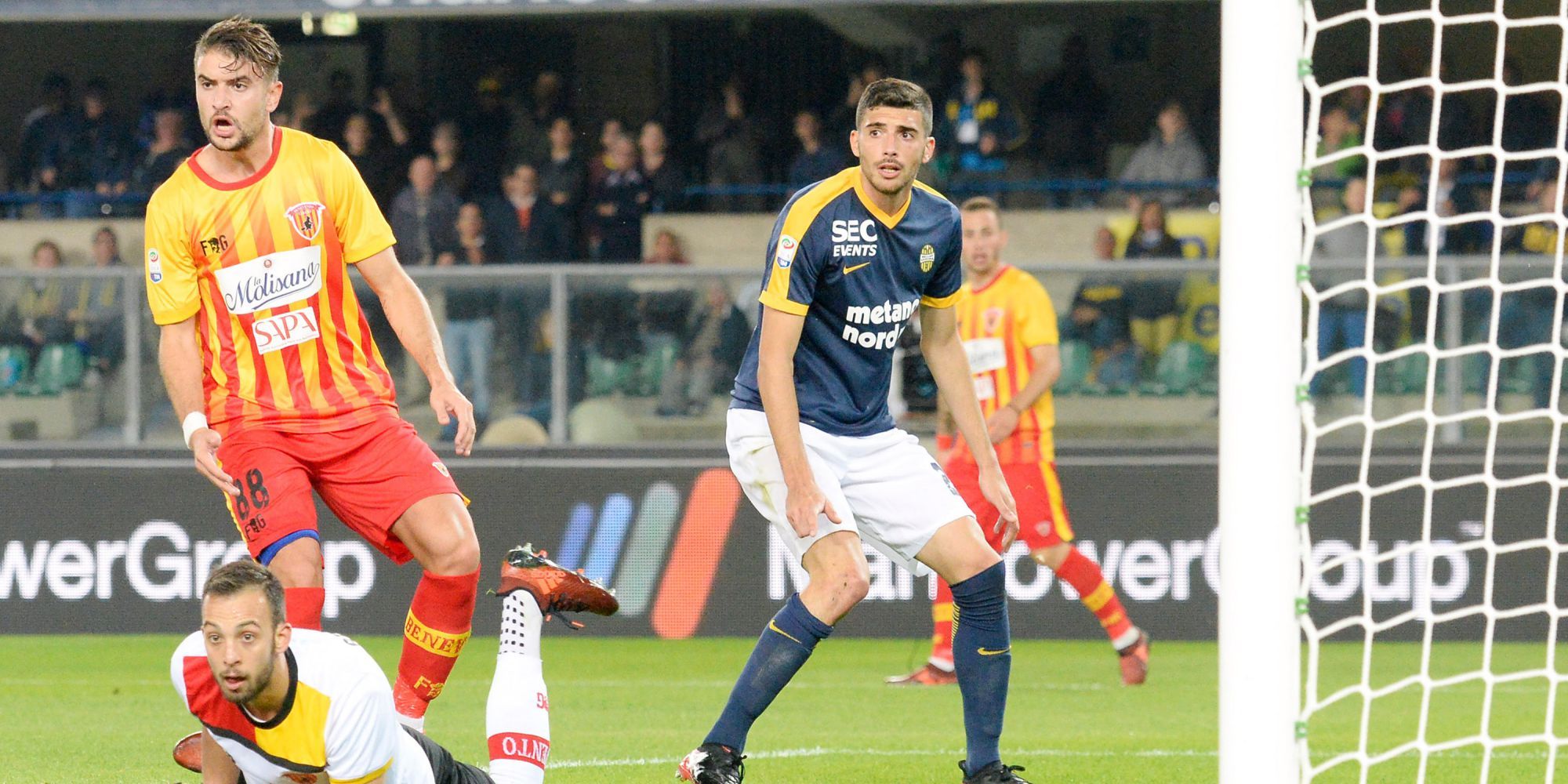 Mattia Valoti Verona Benevento Serie A