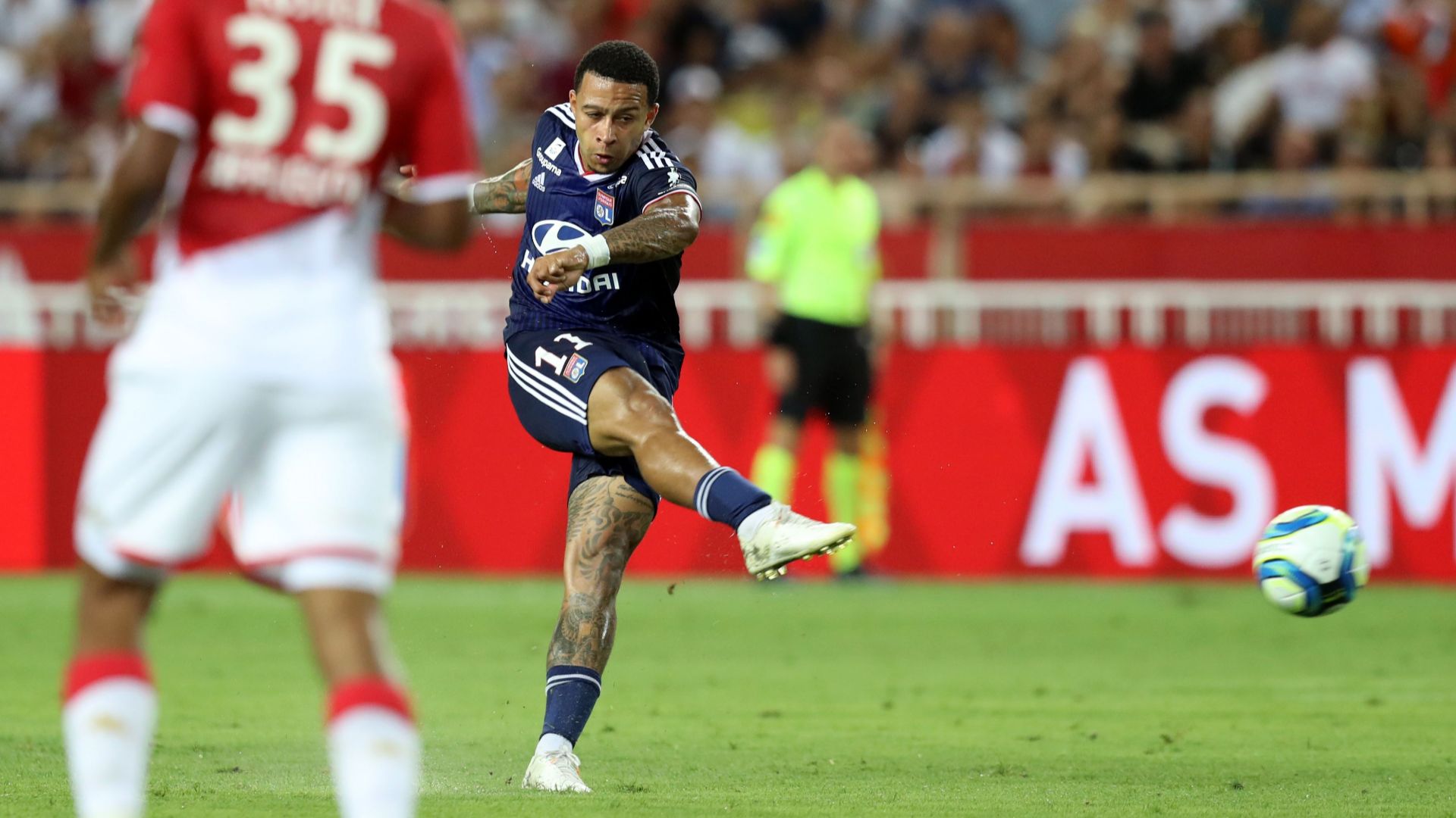 Memphis Depay Olympique Lyonnais 08092019