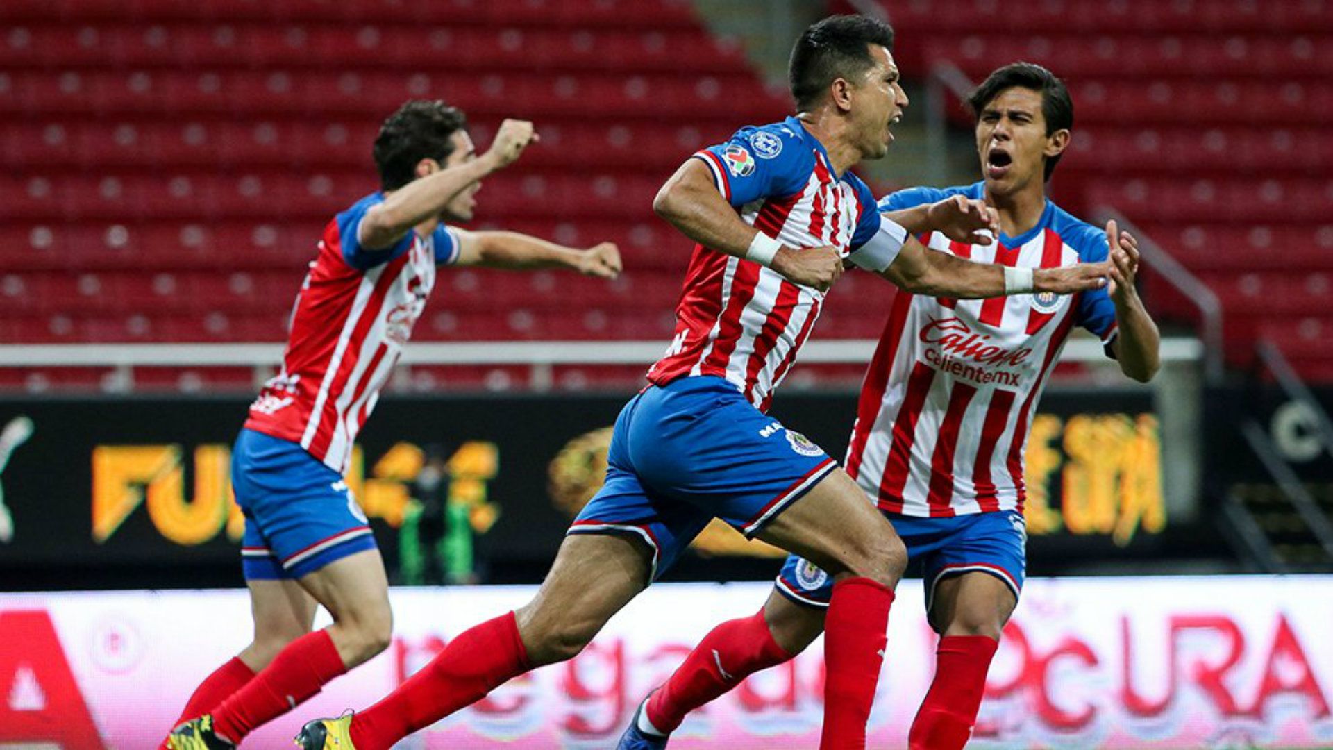 Jesús Molina Chivas vs Rayados de Monterrey Clausura 2020