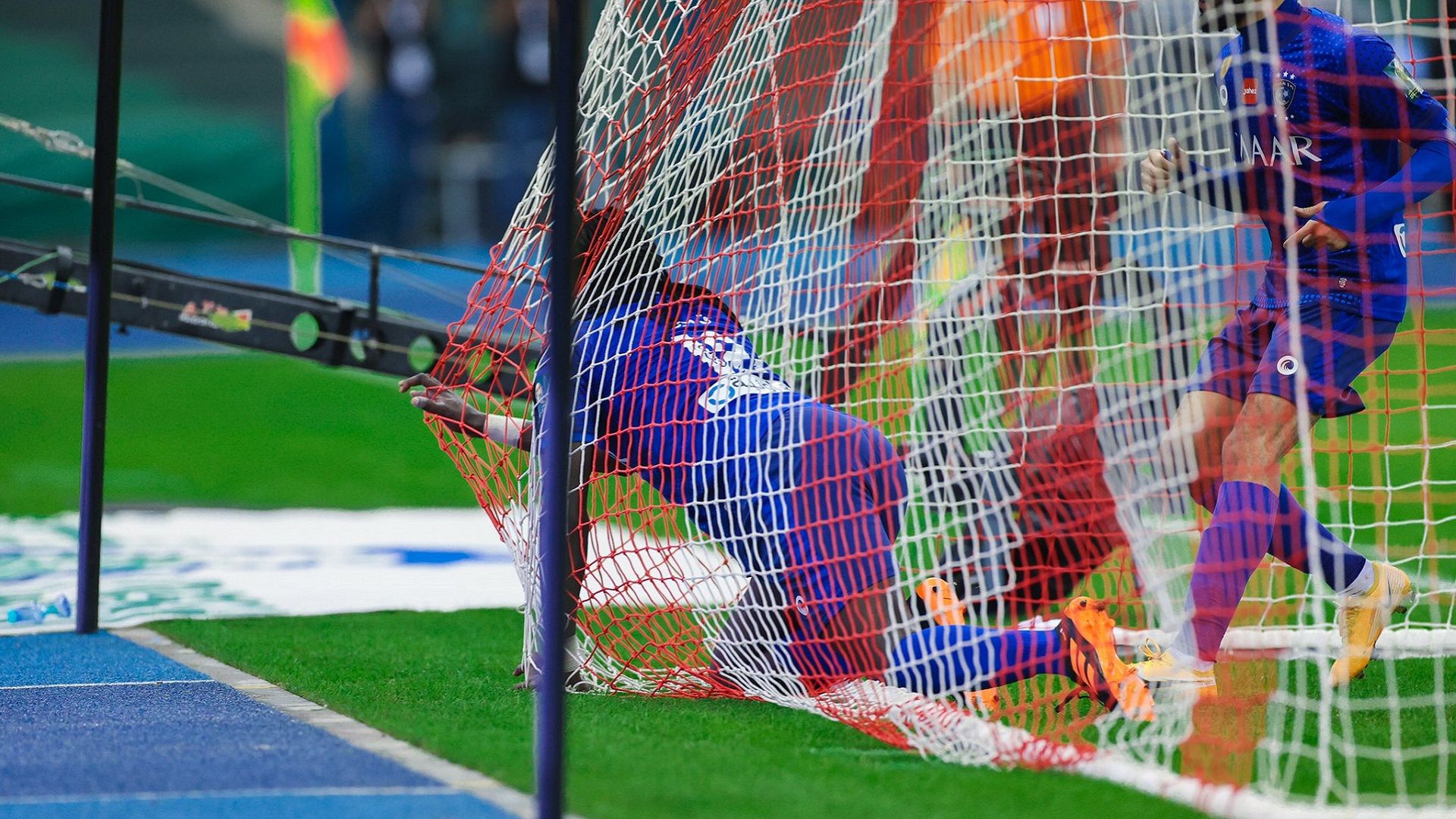 بافيتمبي جوميس - الهلال - النصر