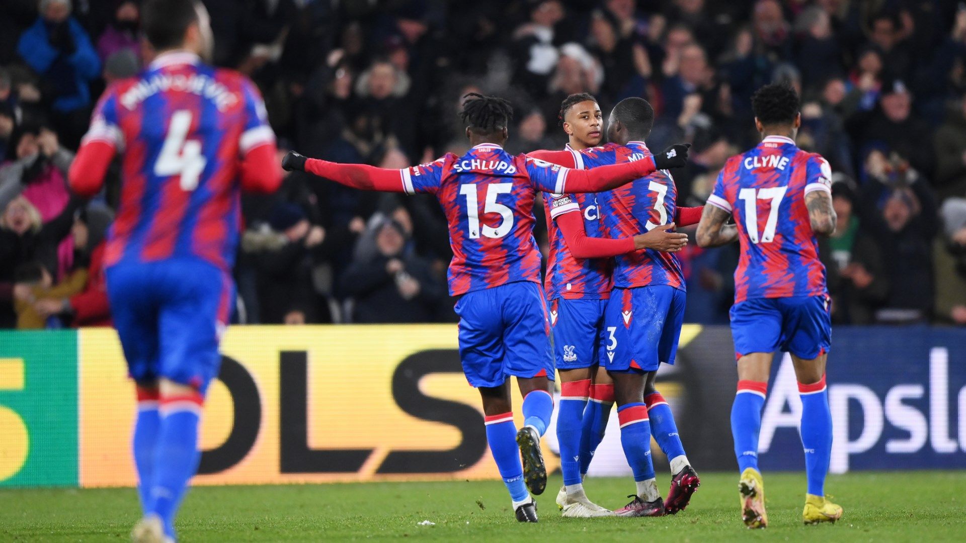 Olise-Palace-Man-Utd