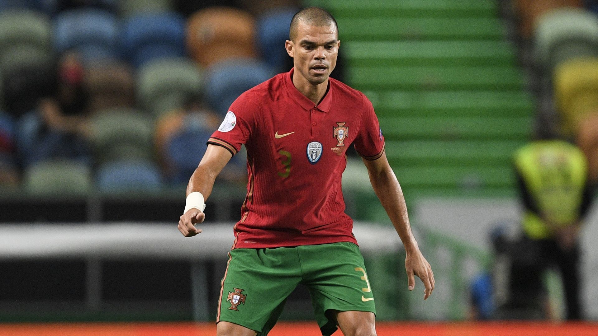 Pepe Portugal Cropped