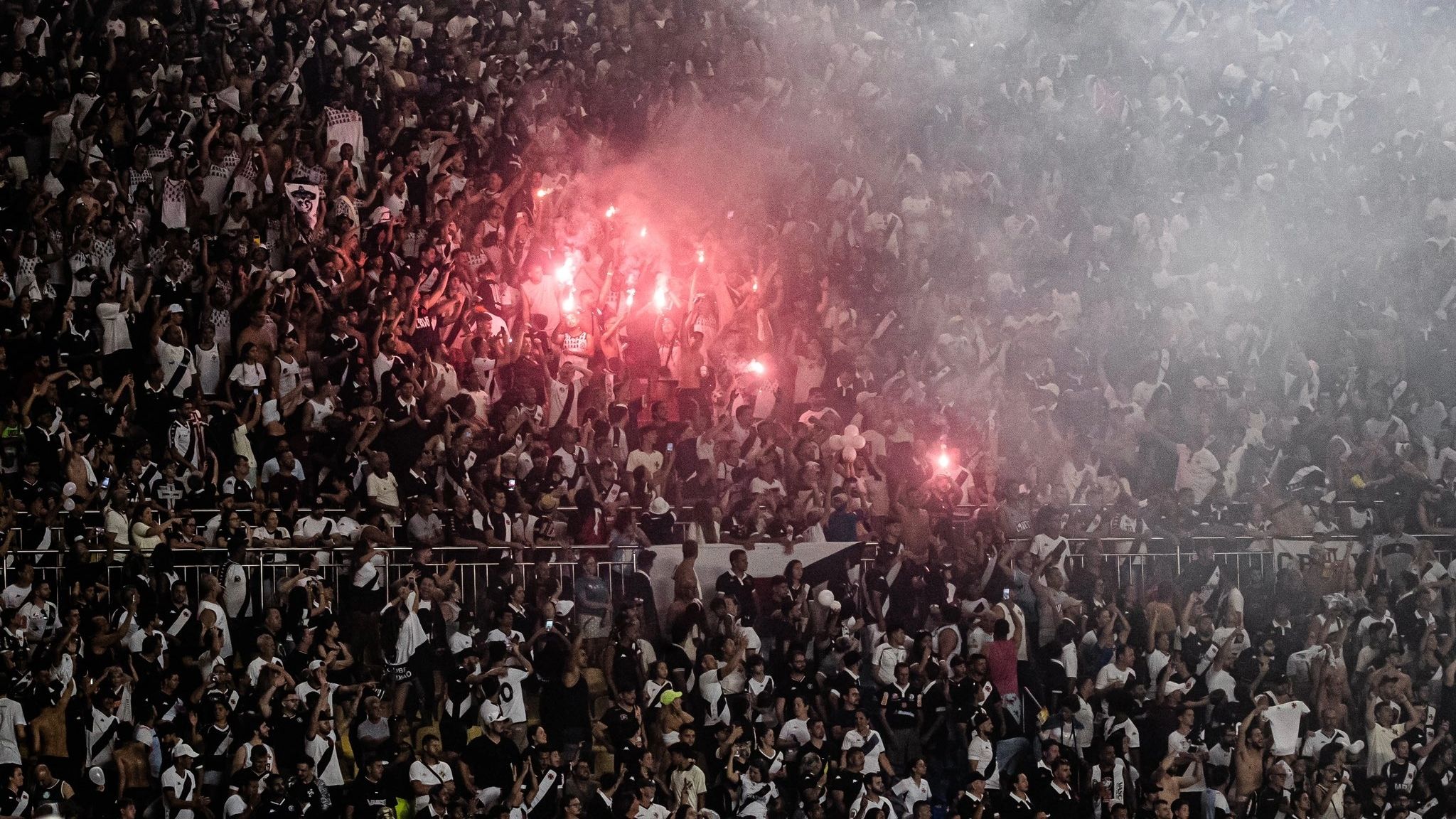 torcida vasco 2024