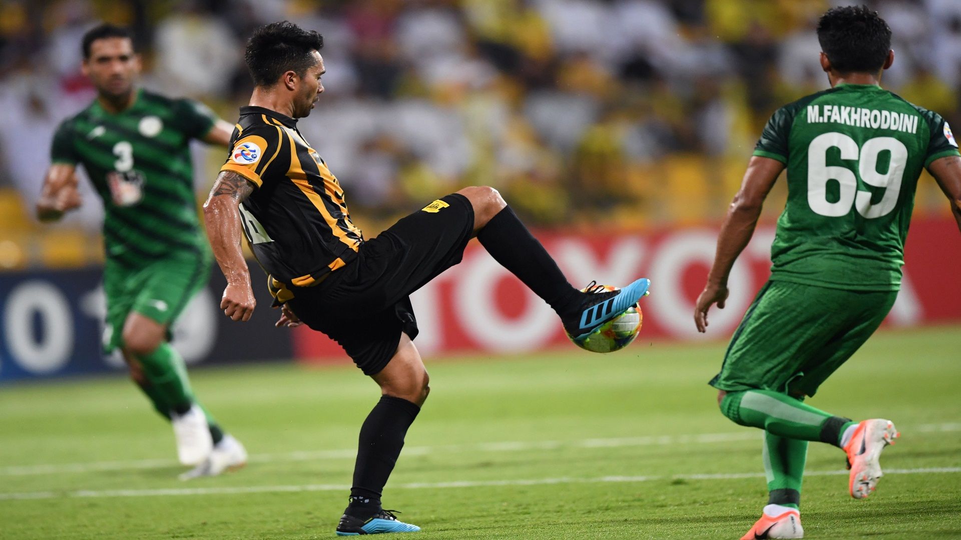 الاتحاد - ذوب آهن كارلوس فيلانويفا