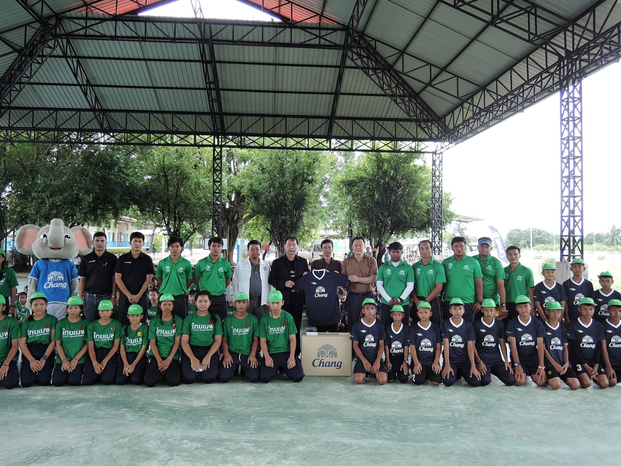 “ช้าง โมบาย ฟุตบอล ยูนิต ปี6”