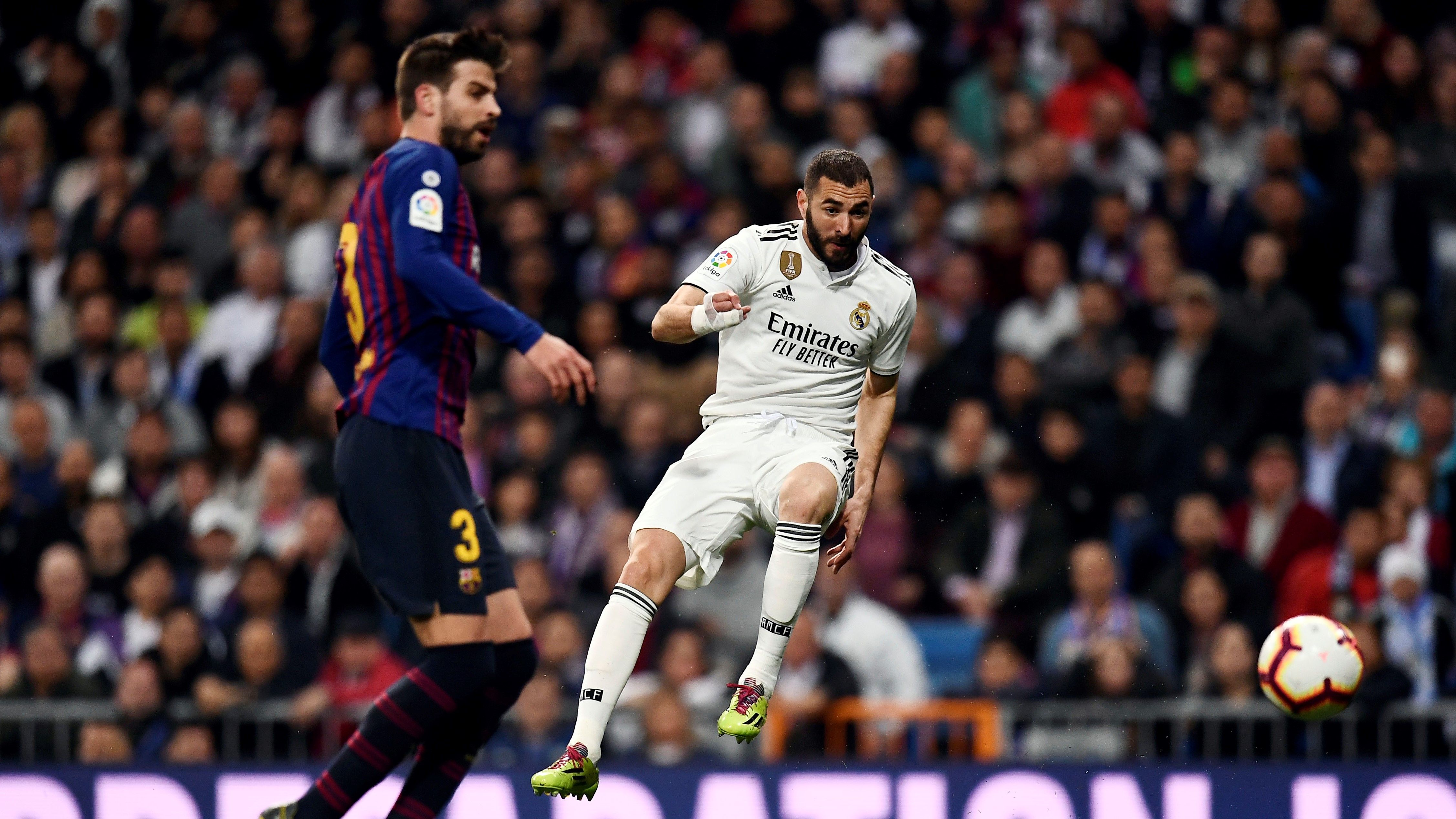 Gerard Pique Karim Benzema Real Madrid Barcelona LaLiga 03022019