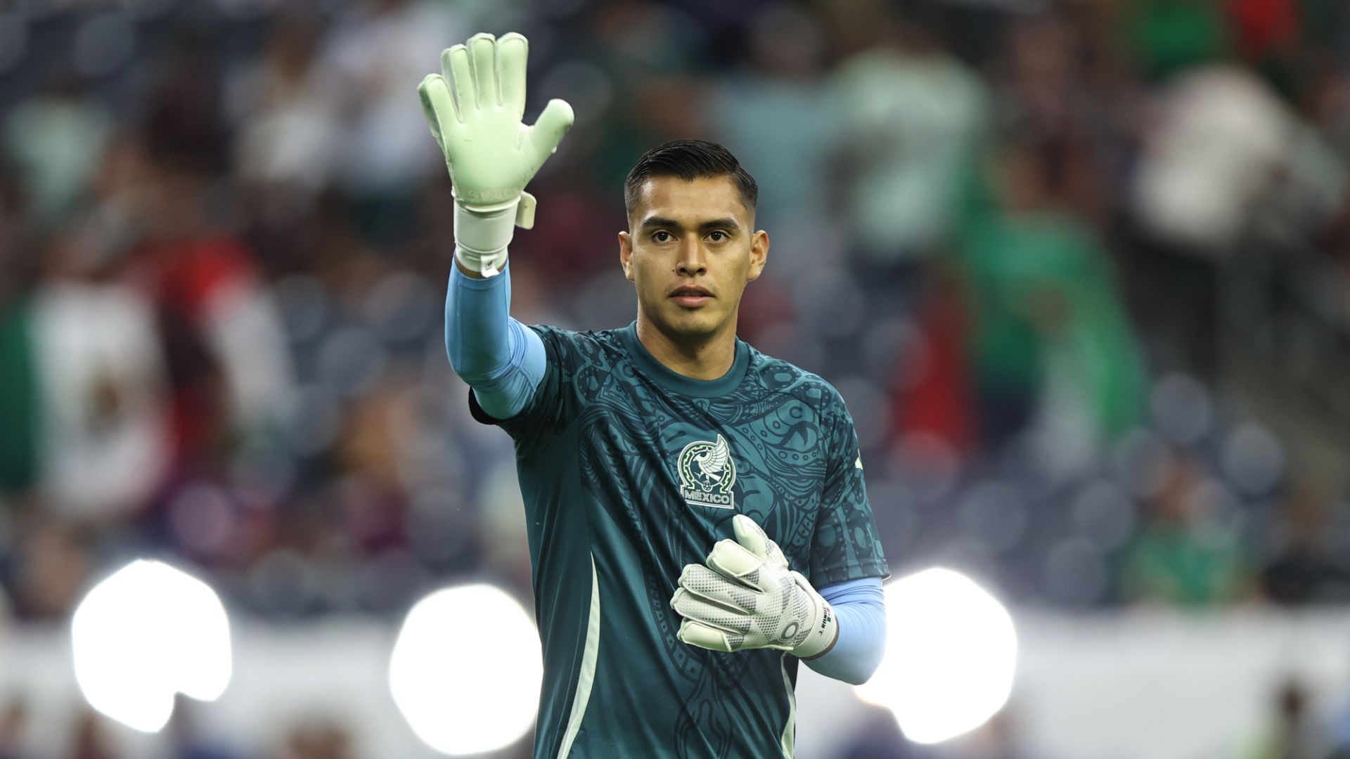 Raúl Rangel Chivas México 2024