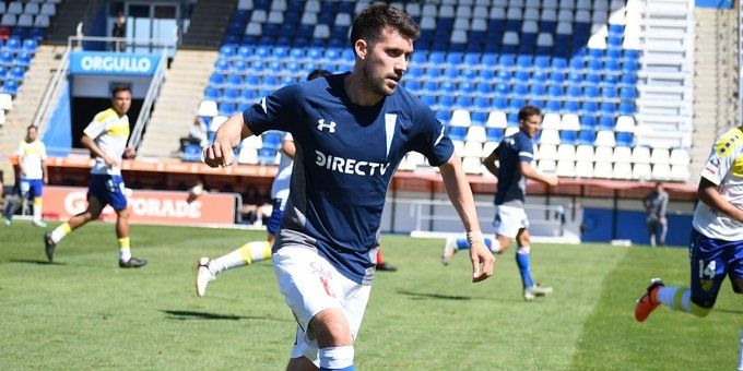 Universidad Católica vs. Barnechea
