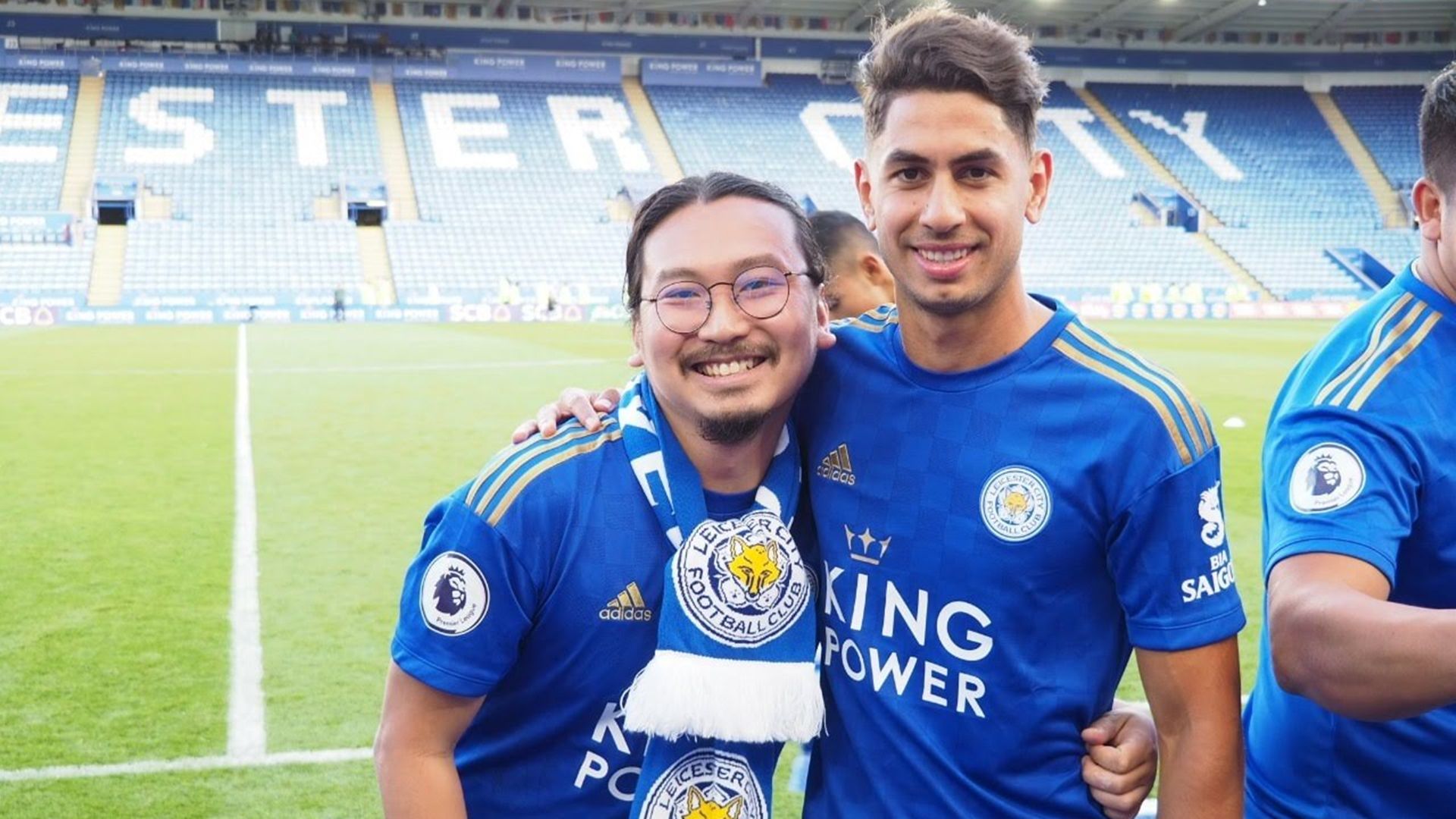 ขจรยศ โชคธนเศรษฐ์