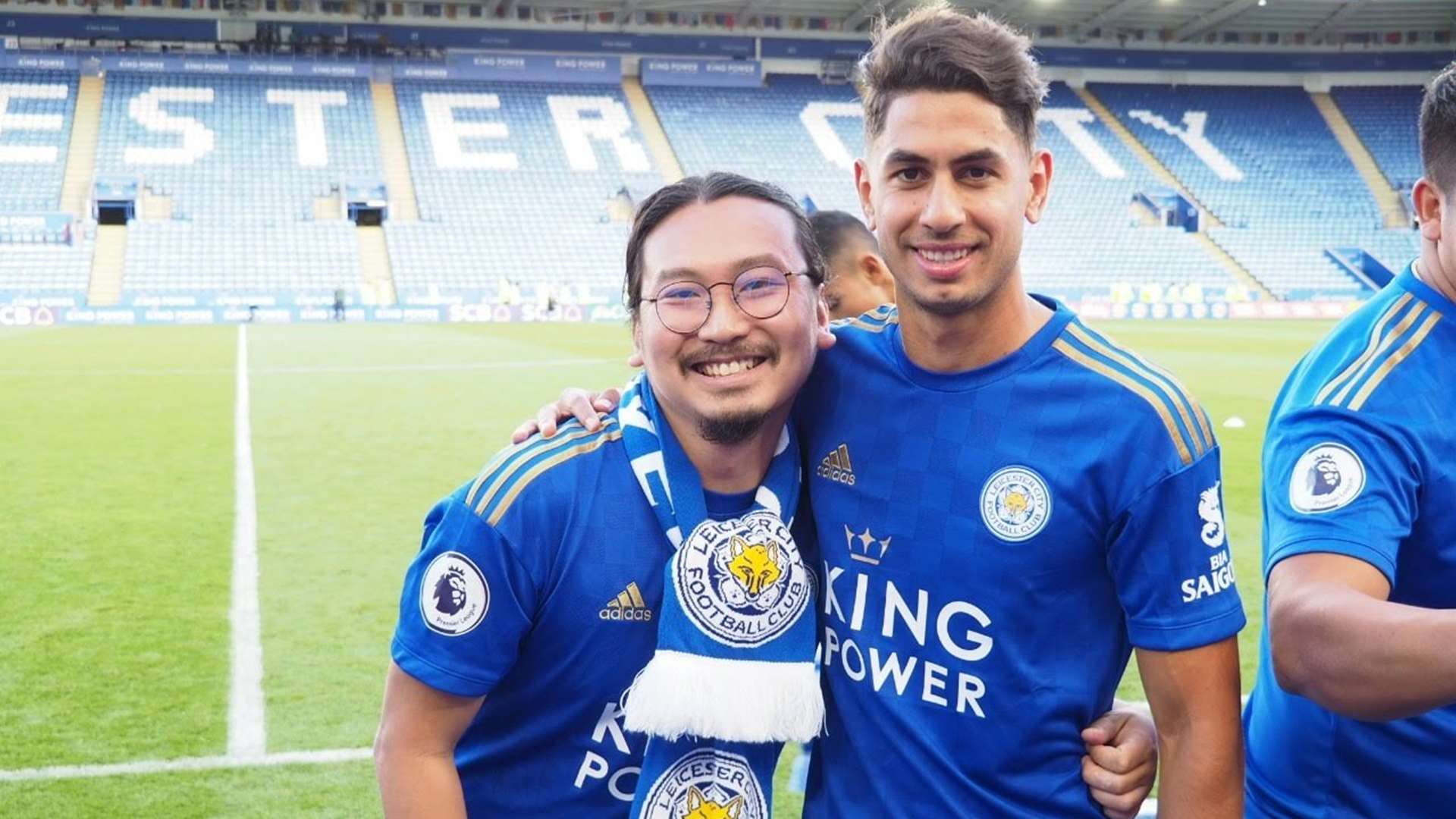 ขจรยศ โชคธนเศรษฐ์