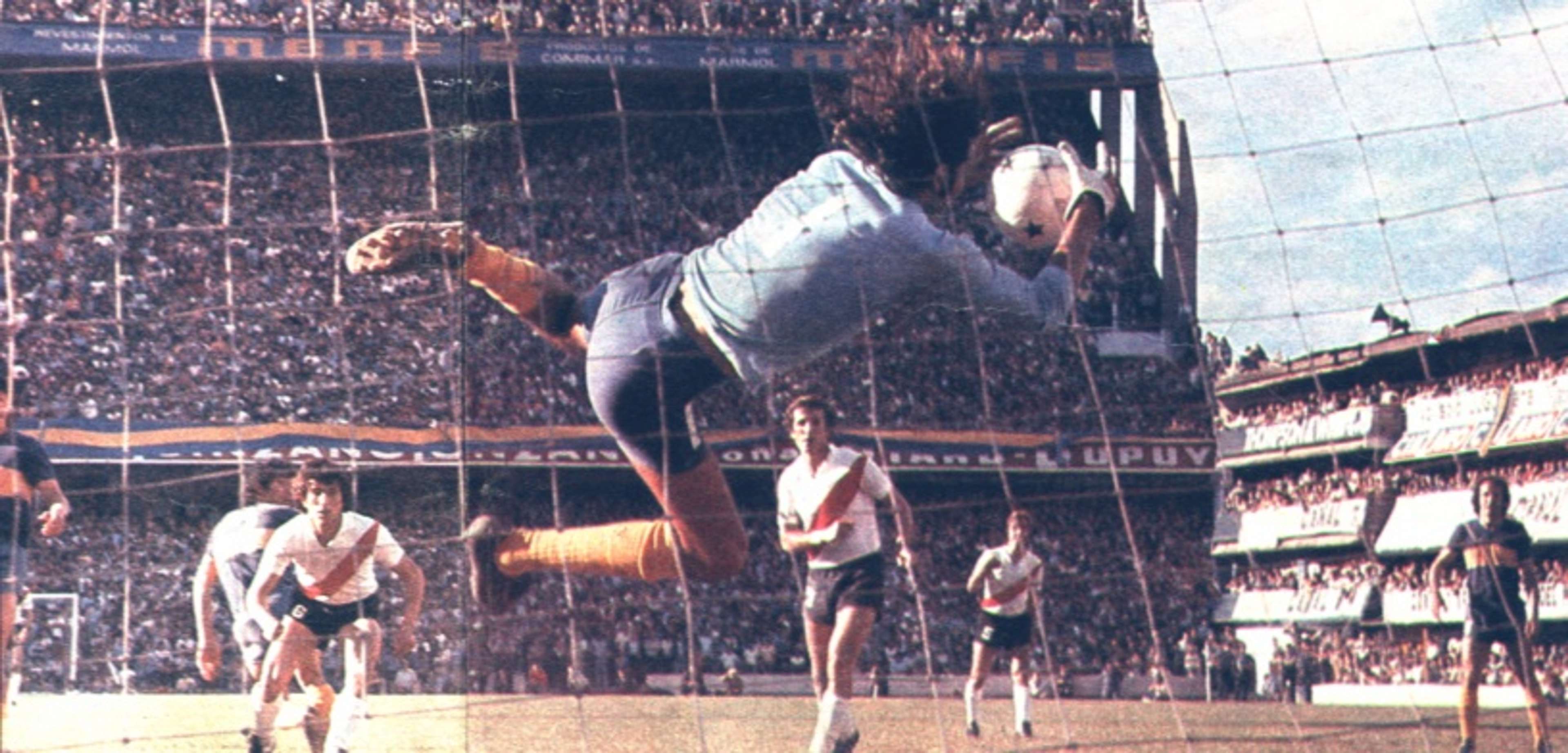 Hugo Gatti - Boca Juniors
