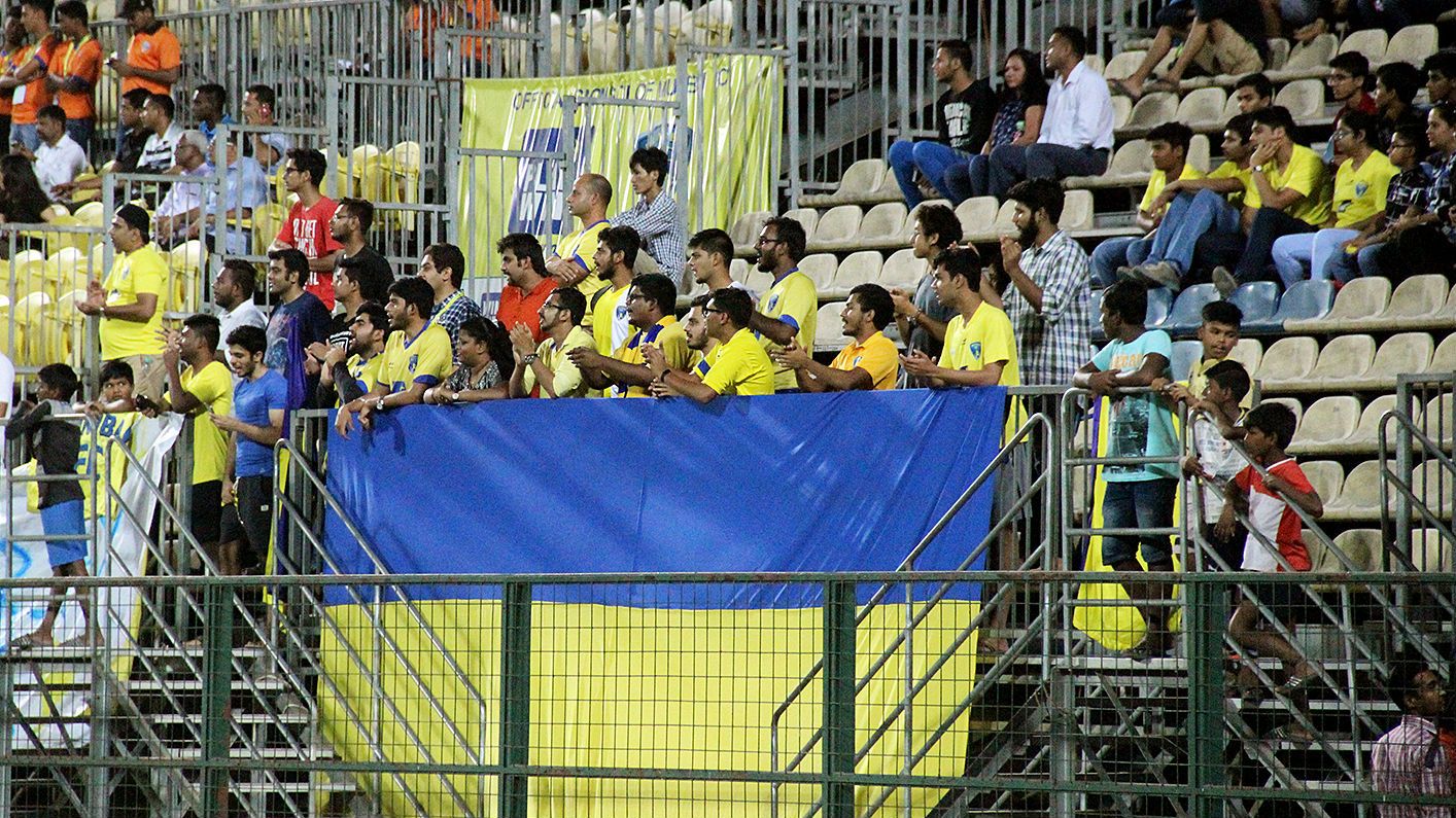 Mumbai FC supporters I-League 2017