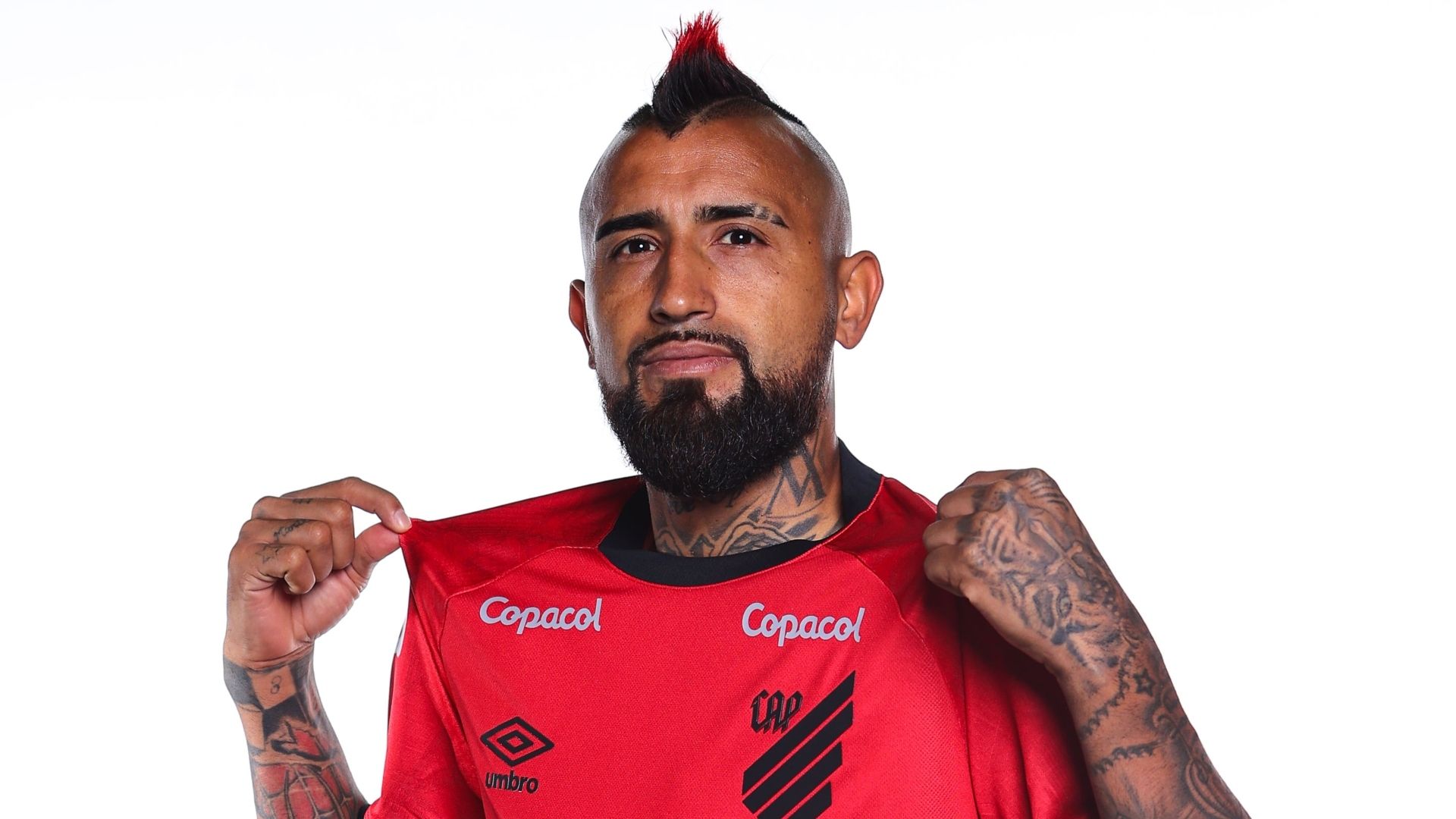 14072023 Arturo Vidal Athletico Paranaense