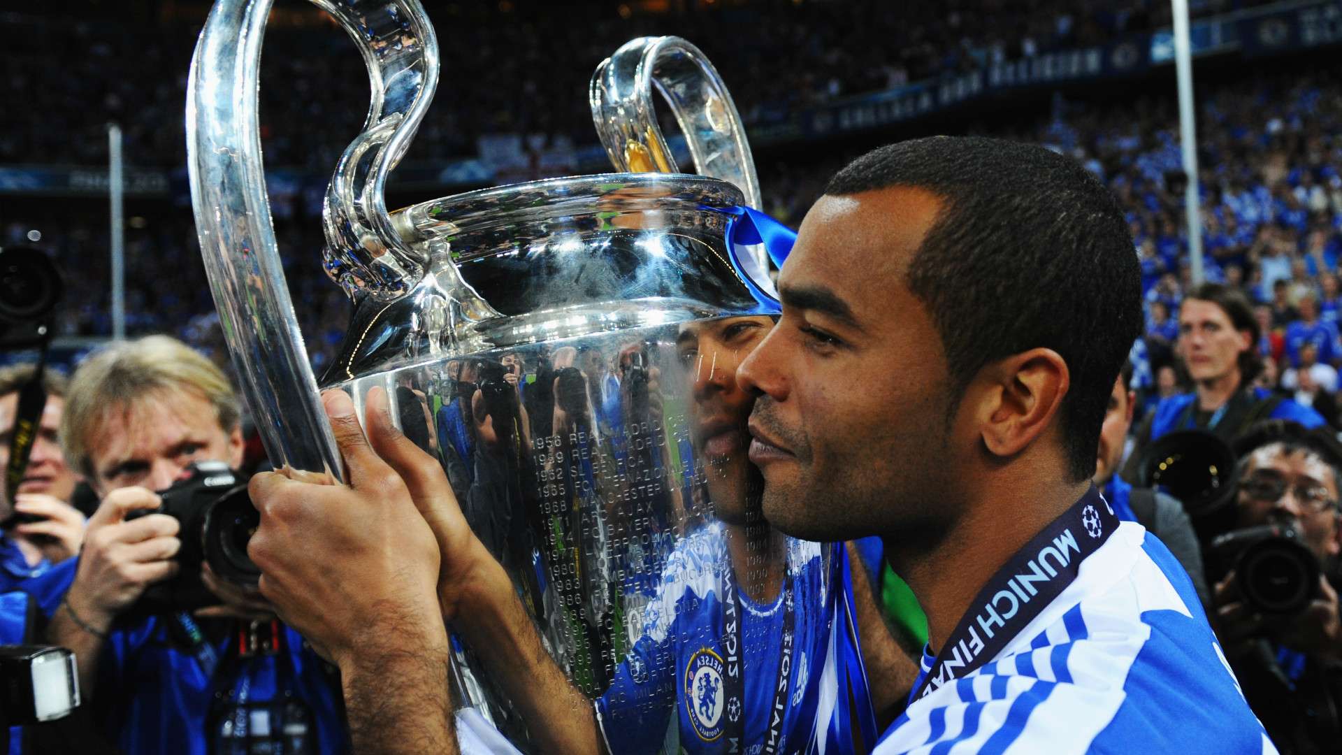 Ashley Cole Chelsea Champions League