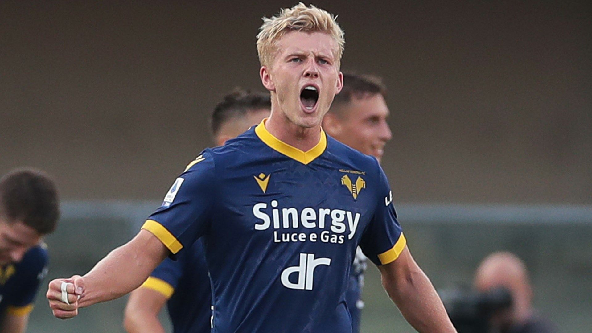 Josh Doig Verona 2022-23