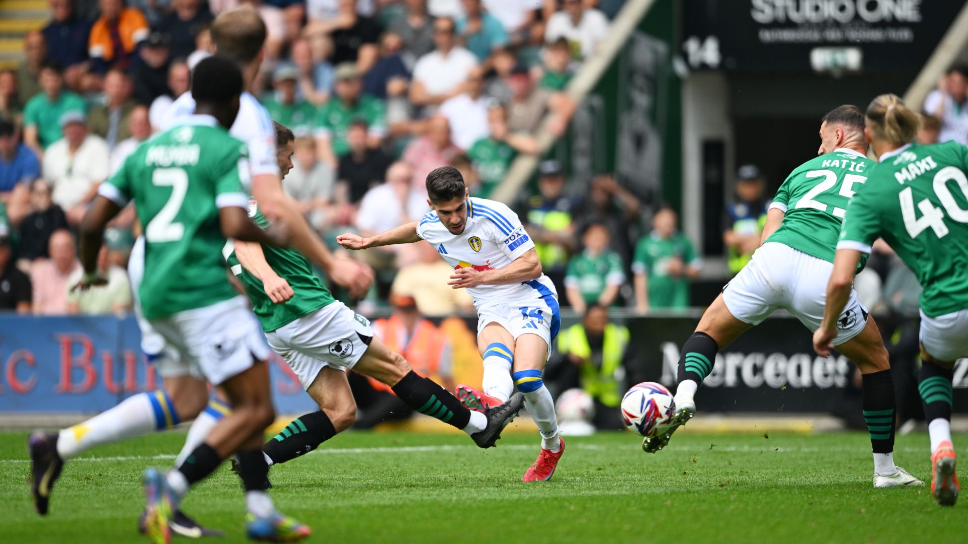 Manor Solomon Plymouth Leeds United