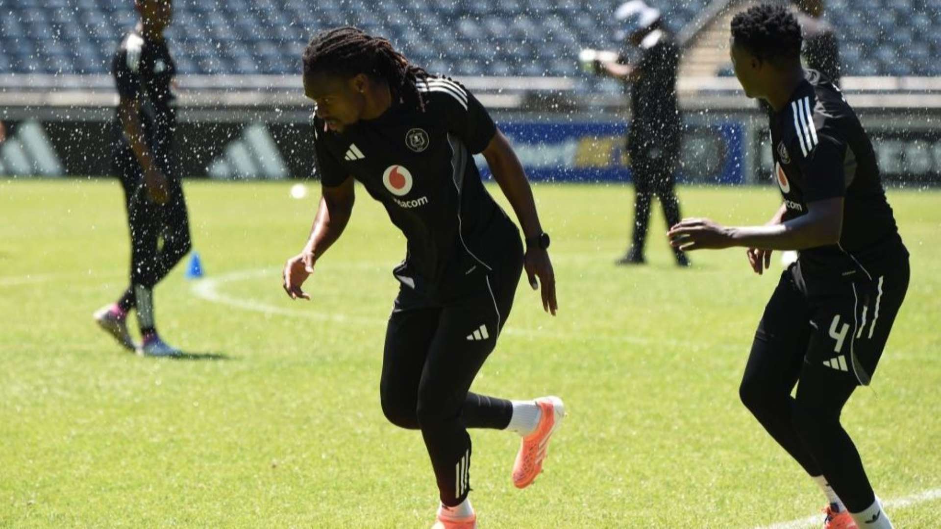 Olisa Ndah and Thabiso Sesane, Orlando Pirates