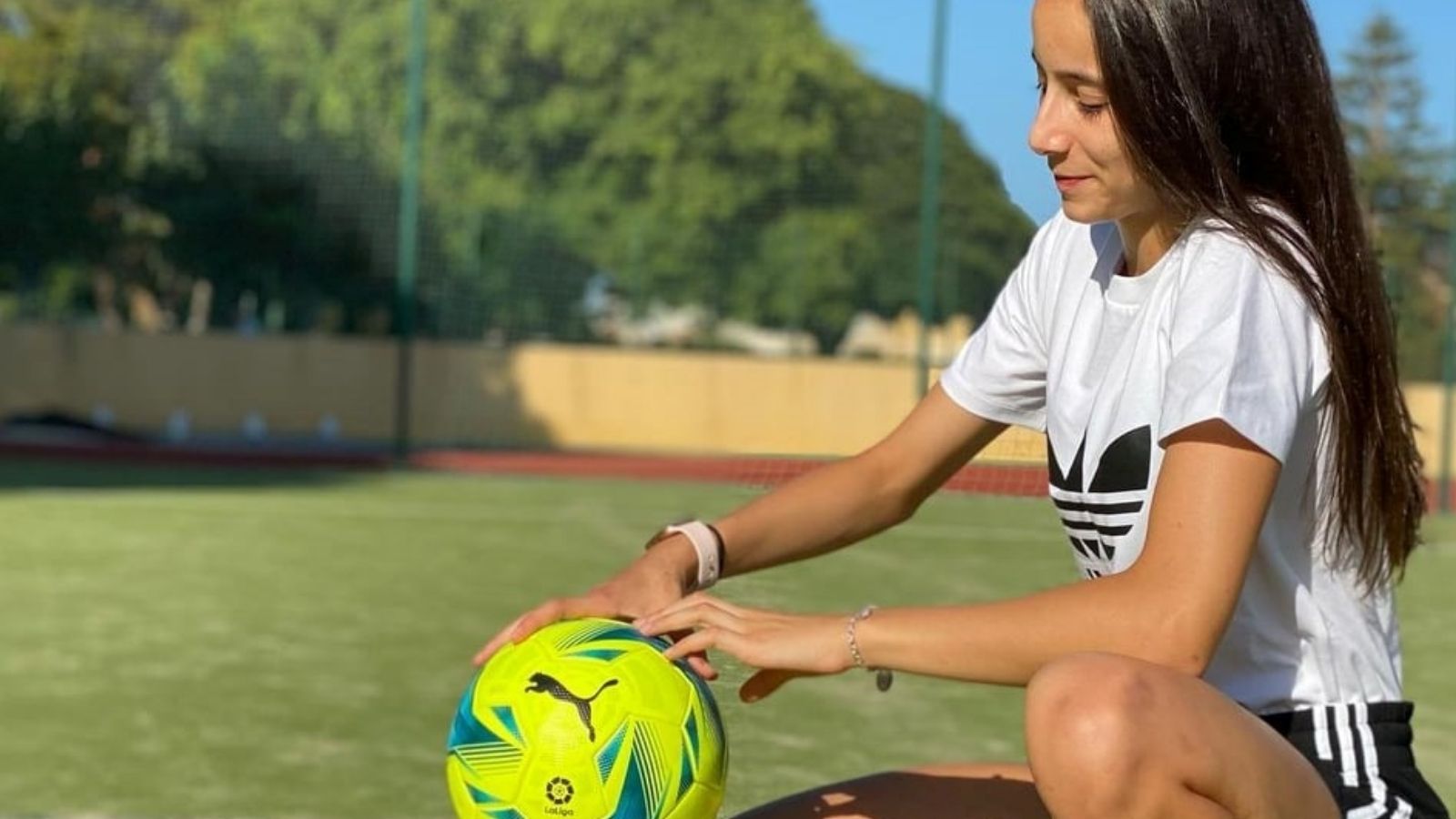 อาเดรียนา เซเรโซ อิเกลเซียส