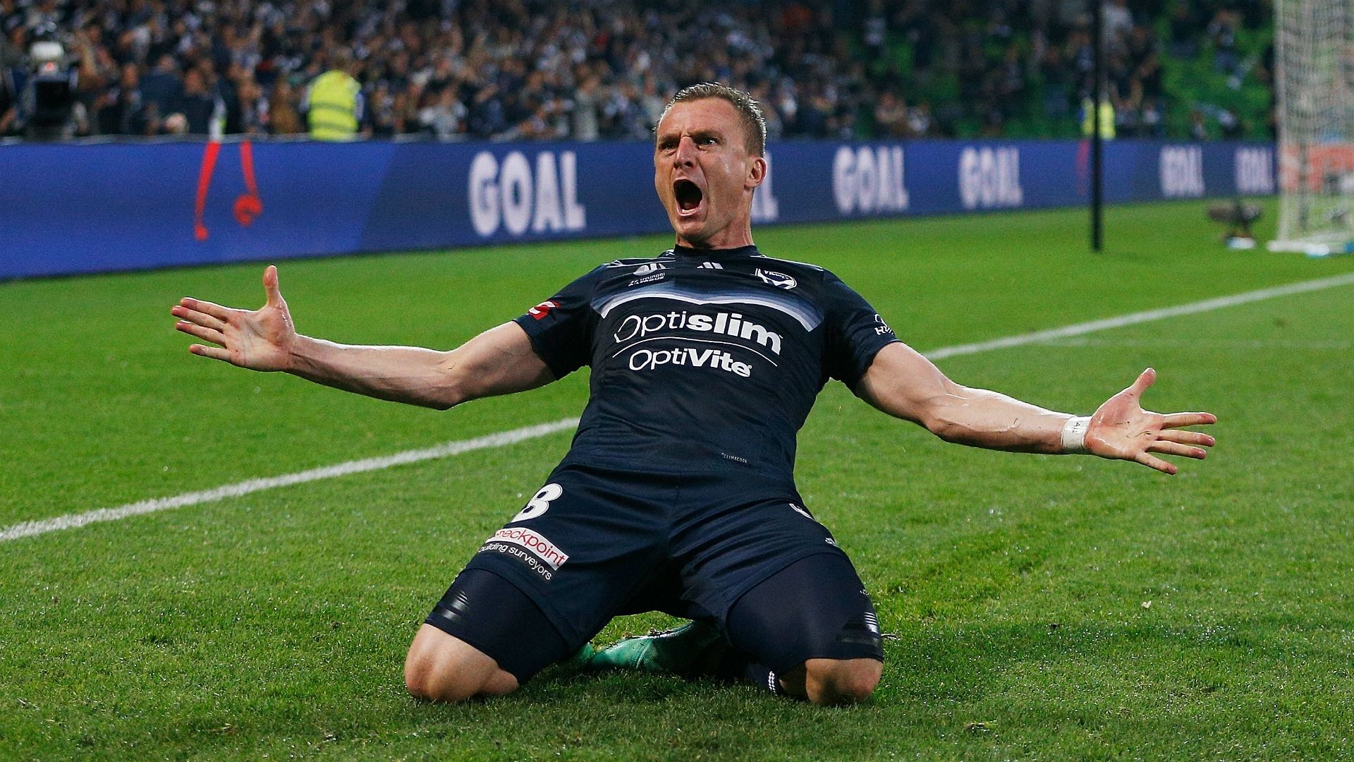 Melbourne Victory Besart Berisha