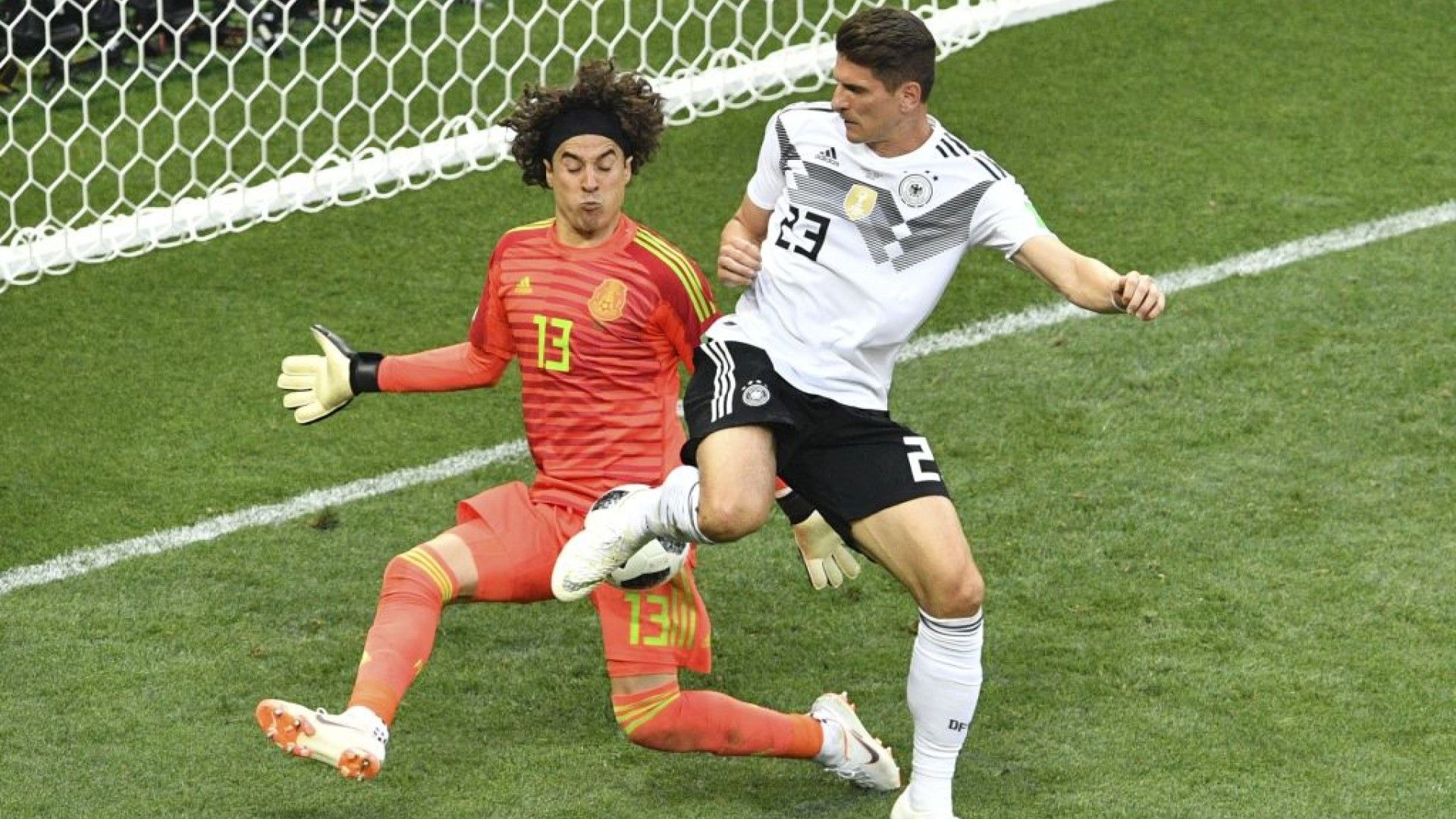 Guillermo Ochoa Mario Gómez México Alemania Rusia 2018