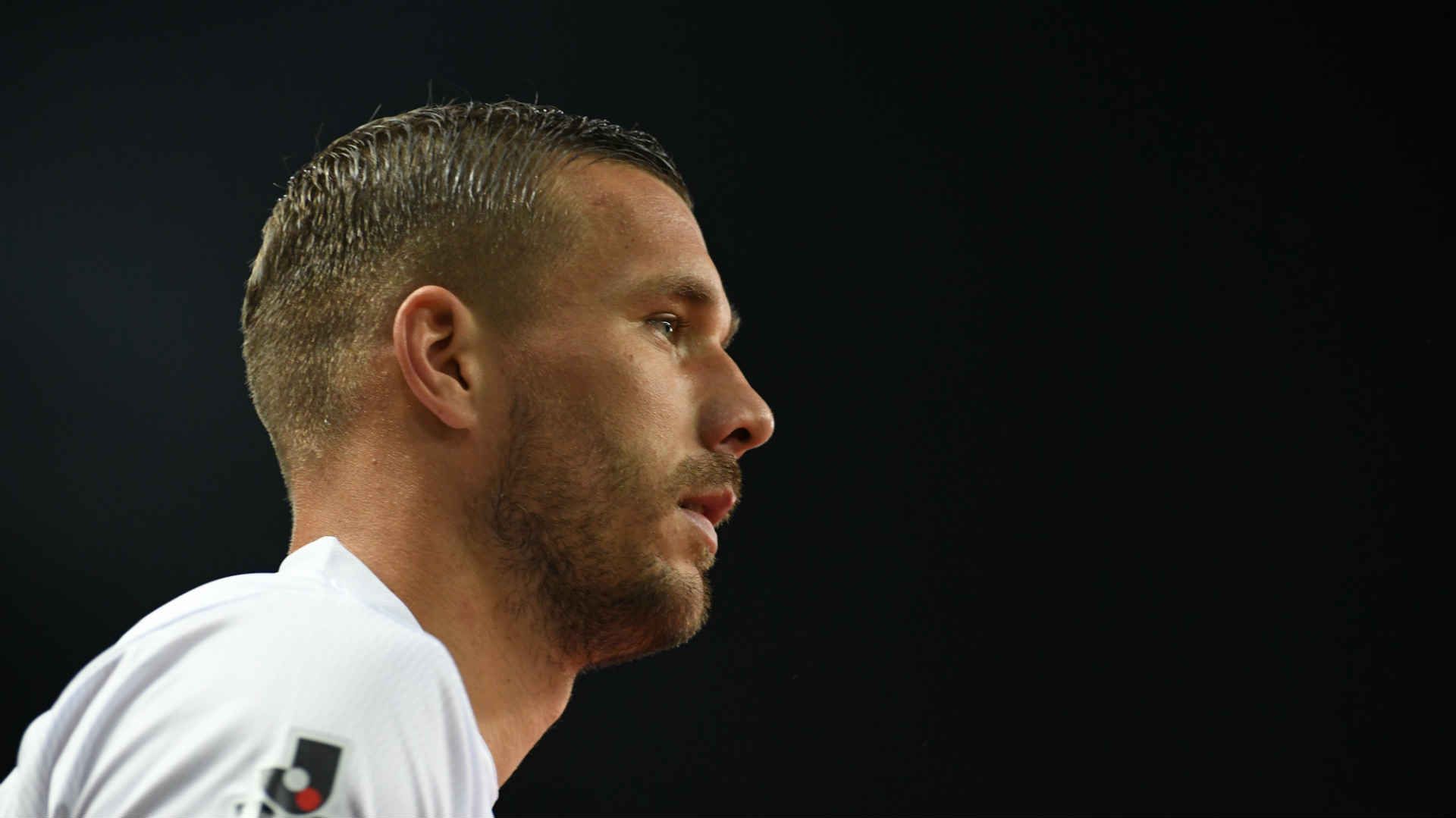 2017-12-04-podolski