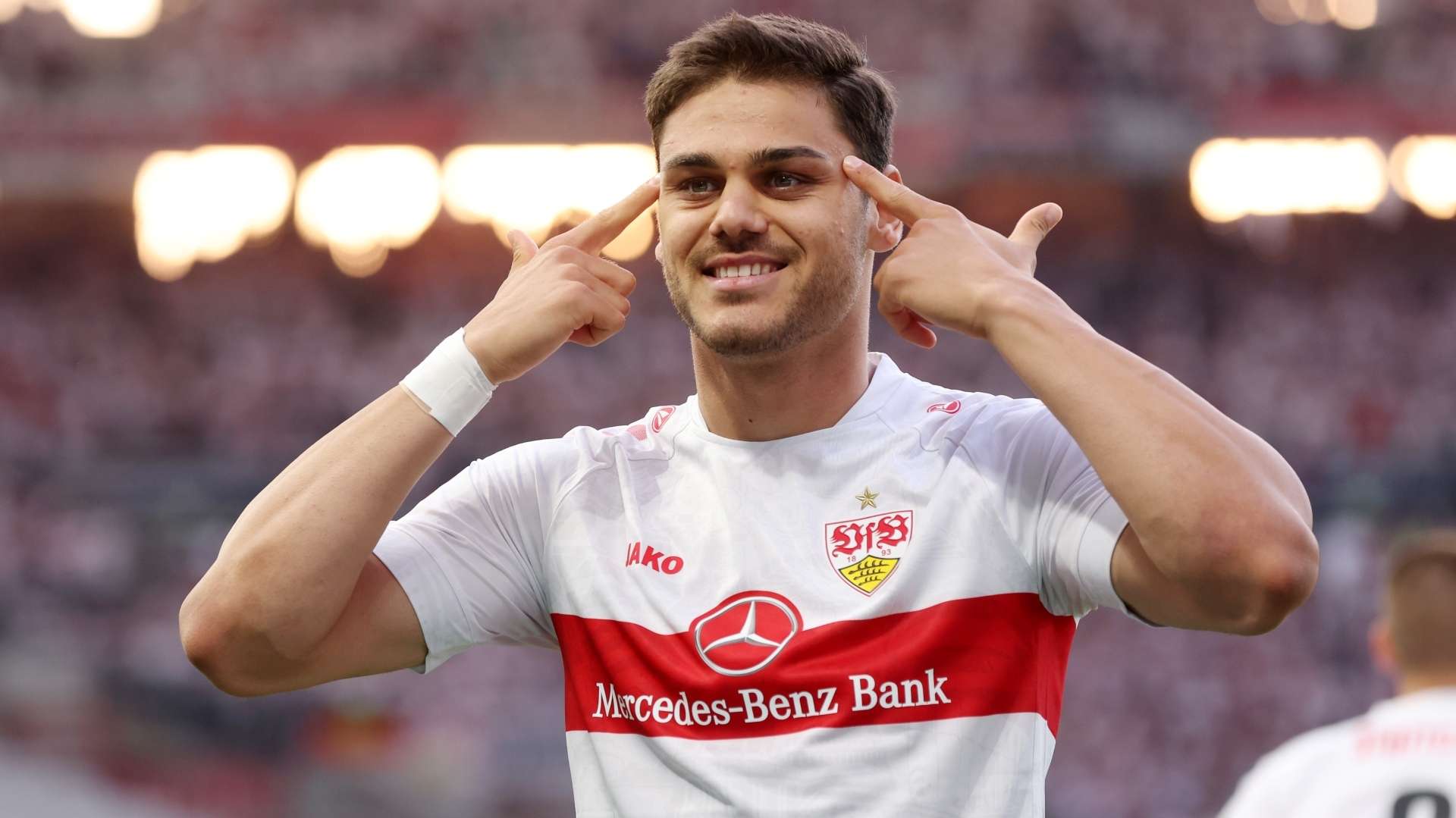 Kostantinos Mavropanos Stuttgart