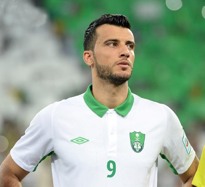 محترف الأهلي عُمر السومة