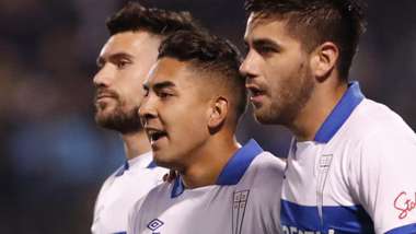 230817 César Fuentes Stéfano Magnasco Jeisson Vargas Universidad Católica Huachipato