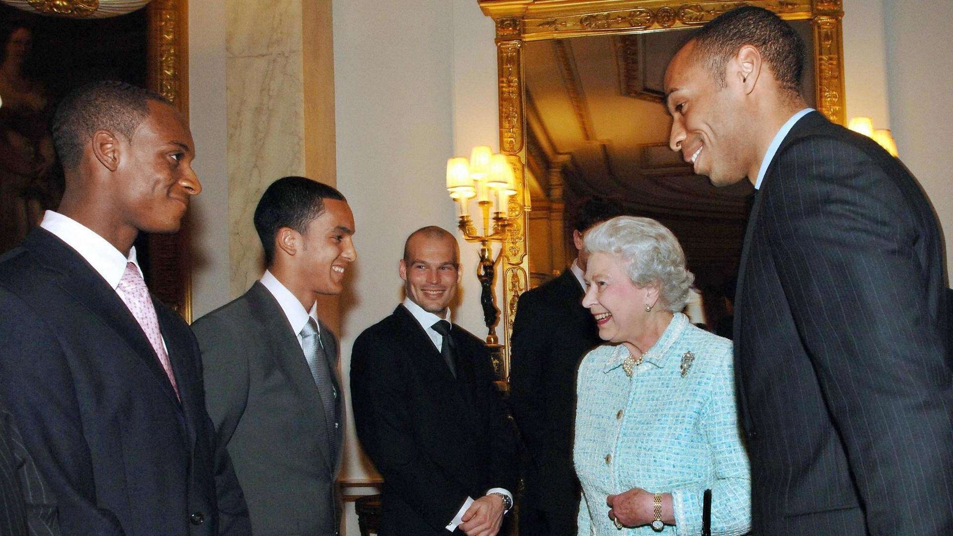 Arsenal The Queen Thierry Henry Theo Walcott
