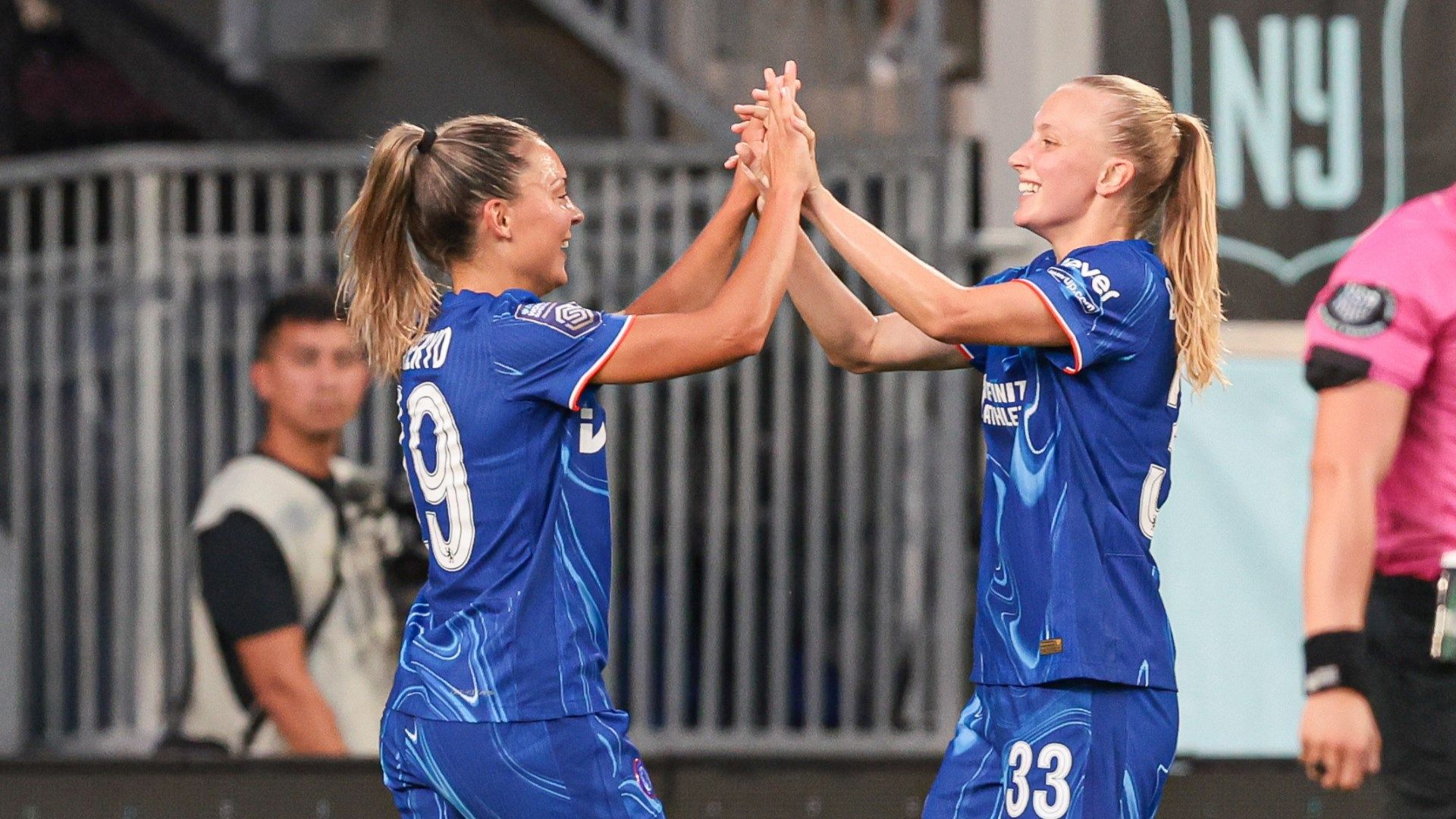 Johanna Rytting Kaneryd Aggie Beever-Jones Chelsea Women 2024-25