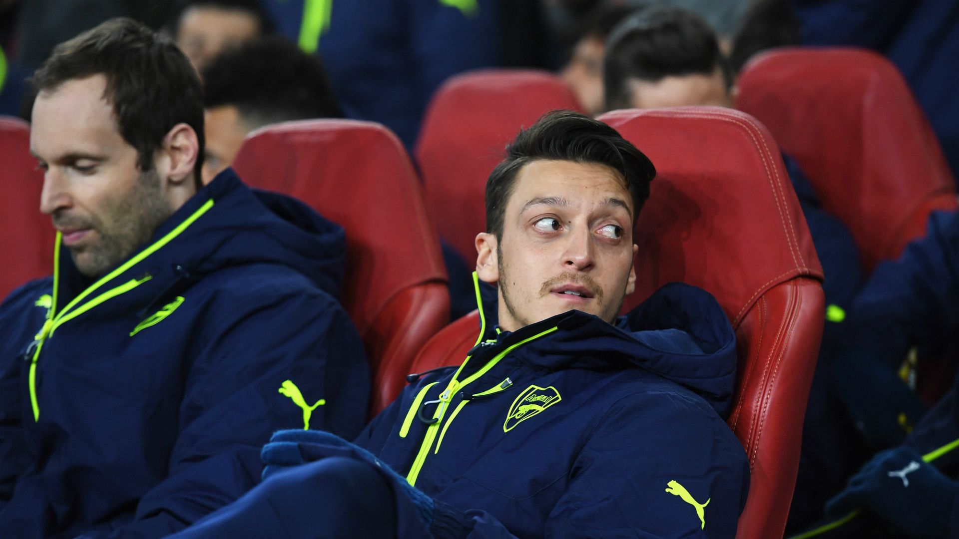 Mesut Ozil Petr Cech FC Arsenal FC Bayern München Champions League 030717