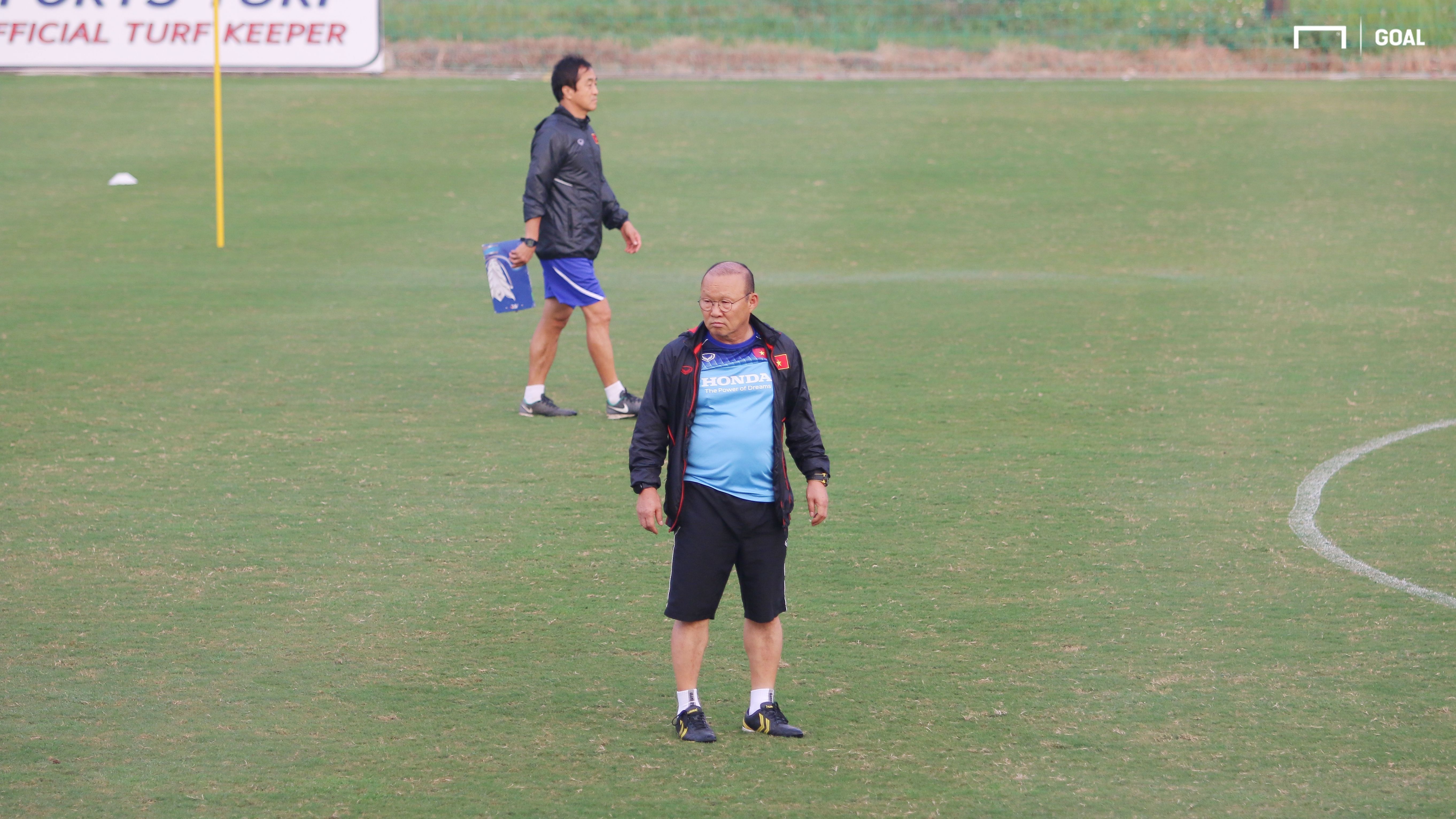 Coach Park Hang-seo - Lee Young-jin Vietnamese National Football Team | Training Ground | 12 November 2019