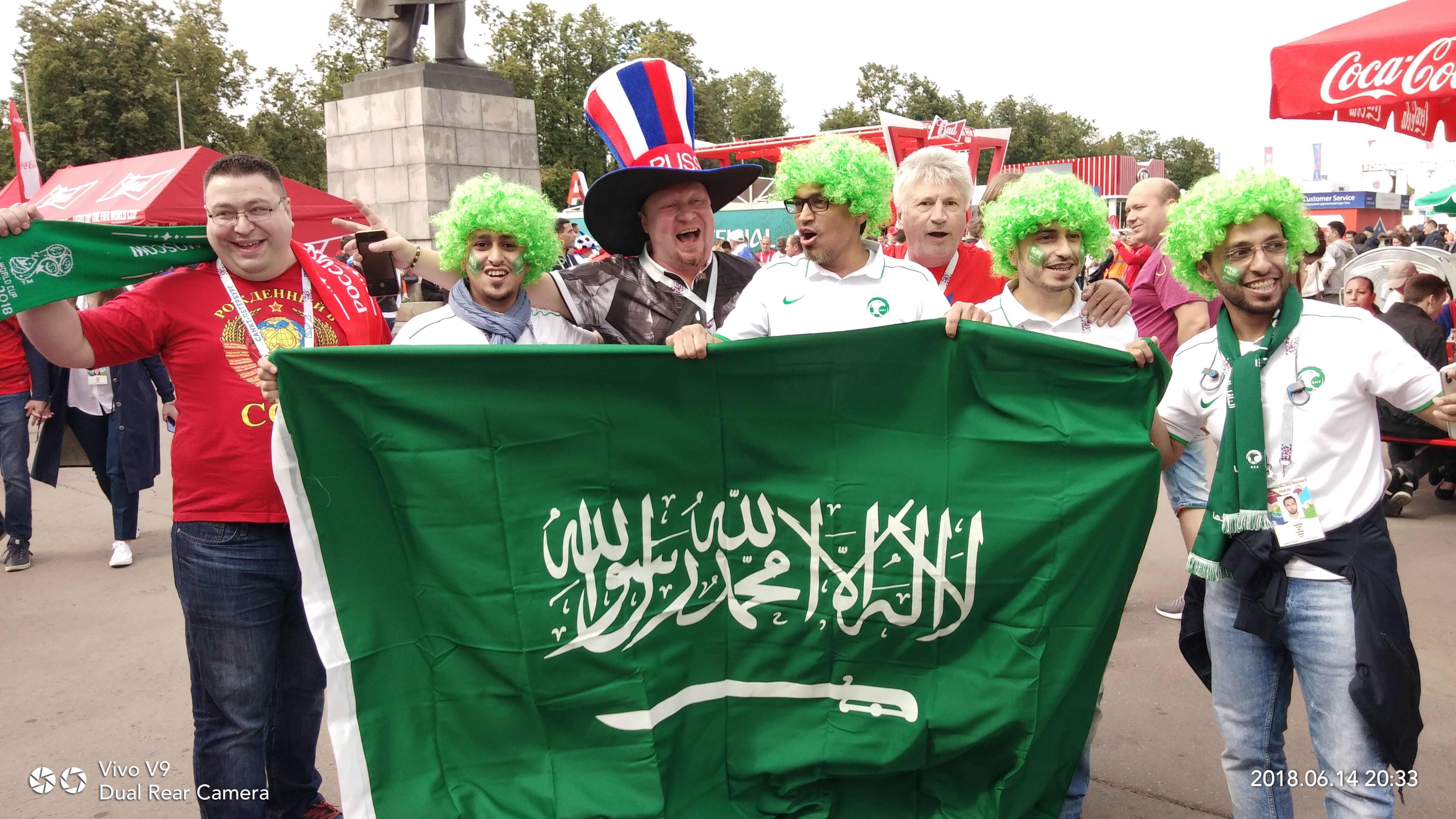 Fans Arab Saudi - Rusia